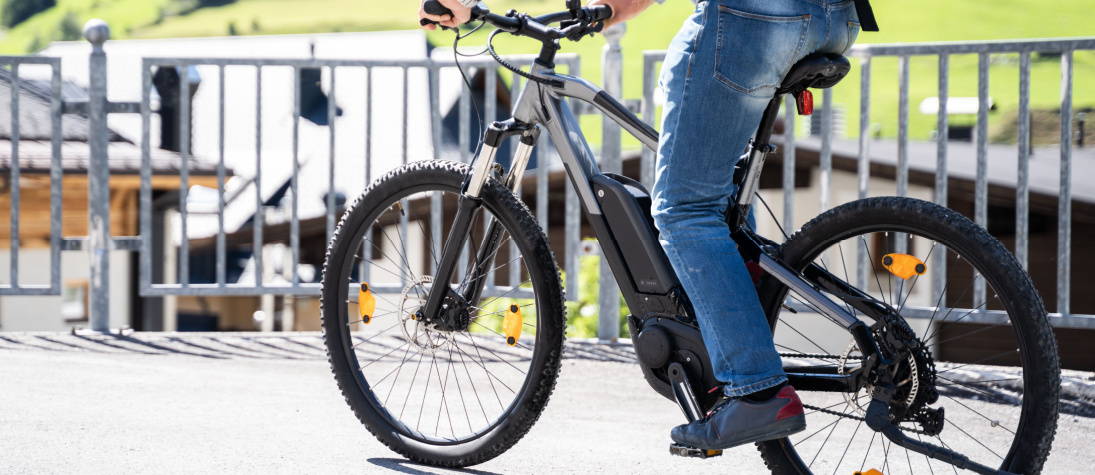 trek electric bicycle review FX+ 1 Step Over The Trek FX+ 1 is a versatile and fast throttle e Trek's First Throttle-Equipped E-Bike |Trek