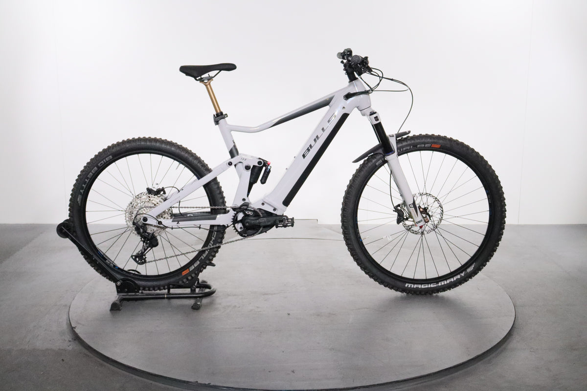 bulls copperhead 3 pedale Certified EVO AM e-bike Year_2018_Make_Ford_Model_Focus_Engine_1.0L Gas Roland Carrie M.e. Red Color:Matte Black Crimson The BULLS Copperhead EVO