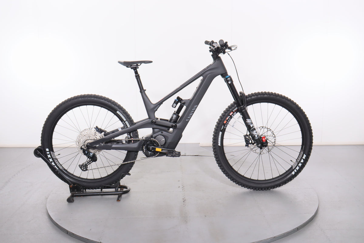 CANYON コミューター8 Canyon Urban 8.0 Review: A Smooth-Riding