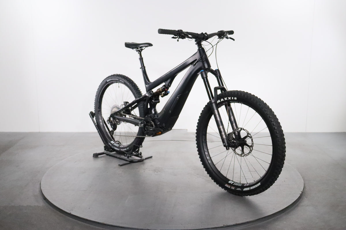 Certified Pivot Shuttle Race XT e-bike | Upway