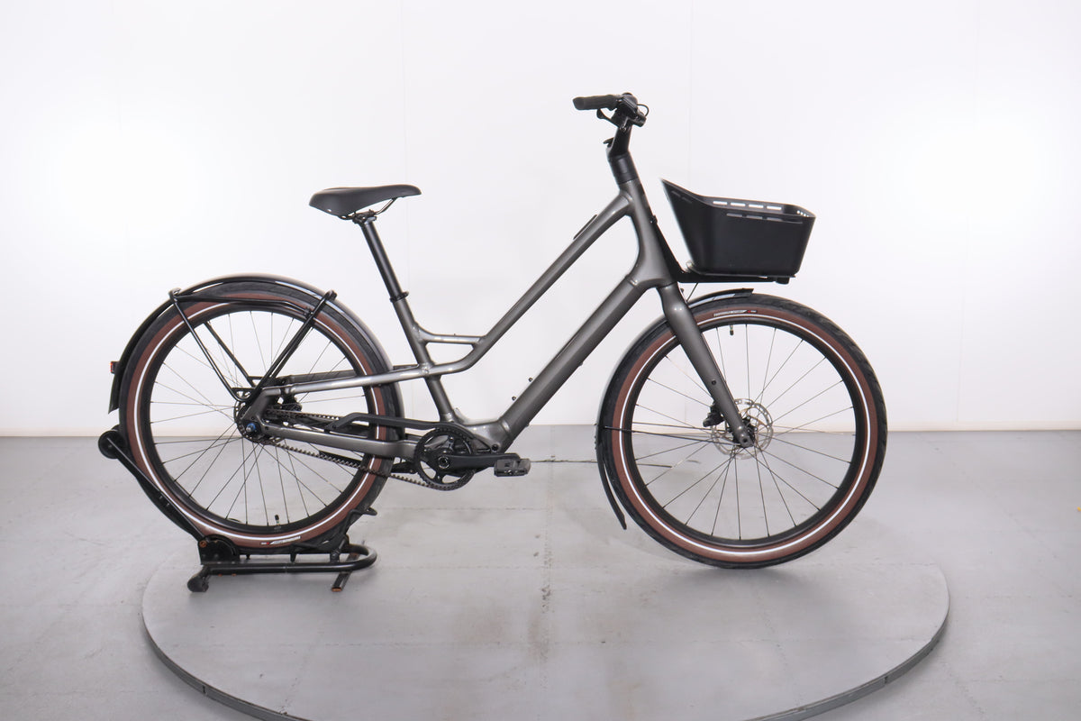 specialized como electric bicycle Turbo 3.0 IGH This full Specialized COMO 3.0 650B METCRMSN/BLK/CHRM