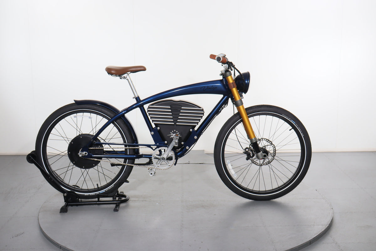 electric vintage bicycle Vintage Electric Bikes Tracker Classic e-bike refurbished