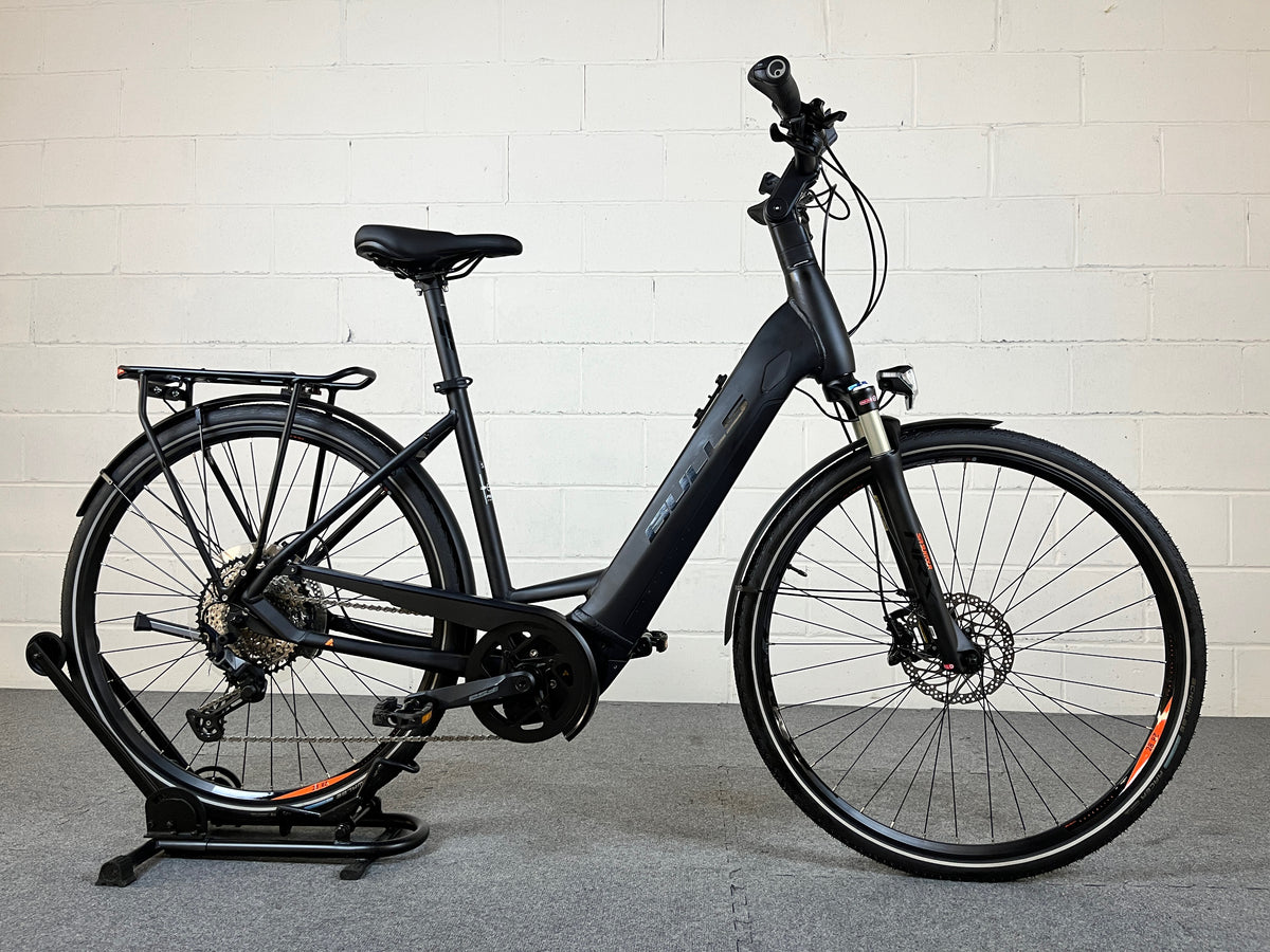 bulls trekkingrad e bike Certified Bulls Cross Lite Evo Wave e-bike