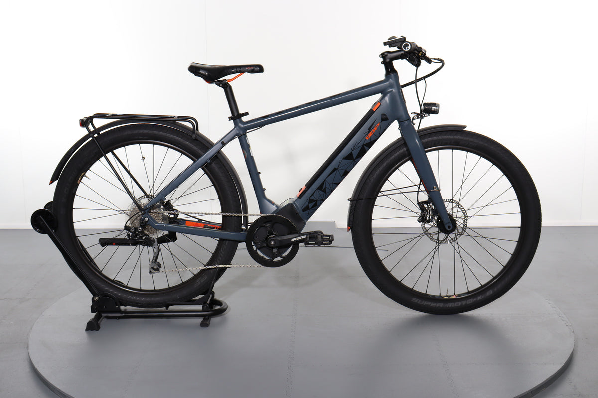 izip hybrid electric bicycle iZip Moda E3 e-bike refurbished