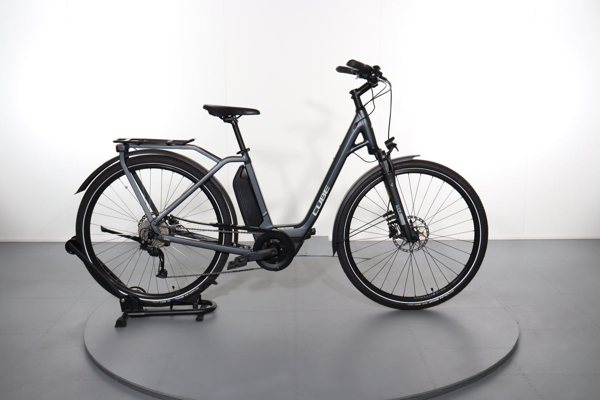 cube town e bike Cube Town Hybrid One