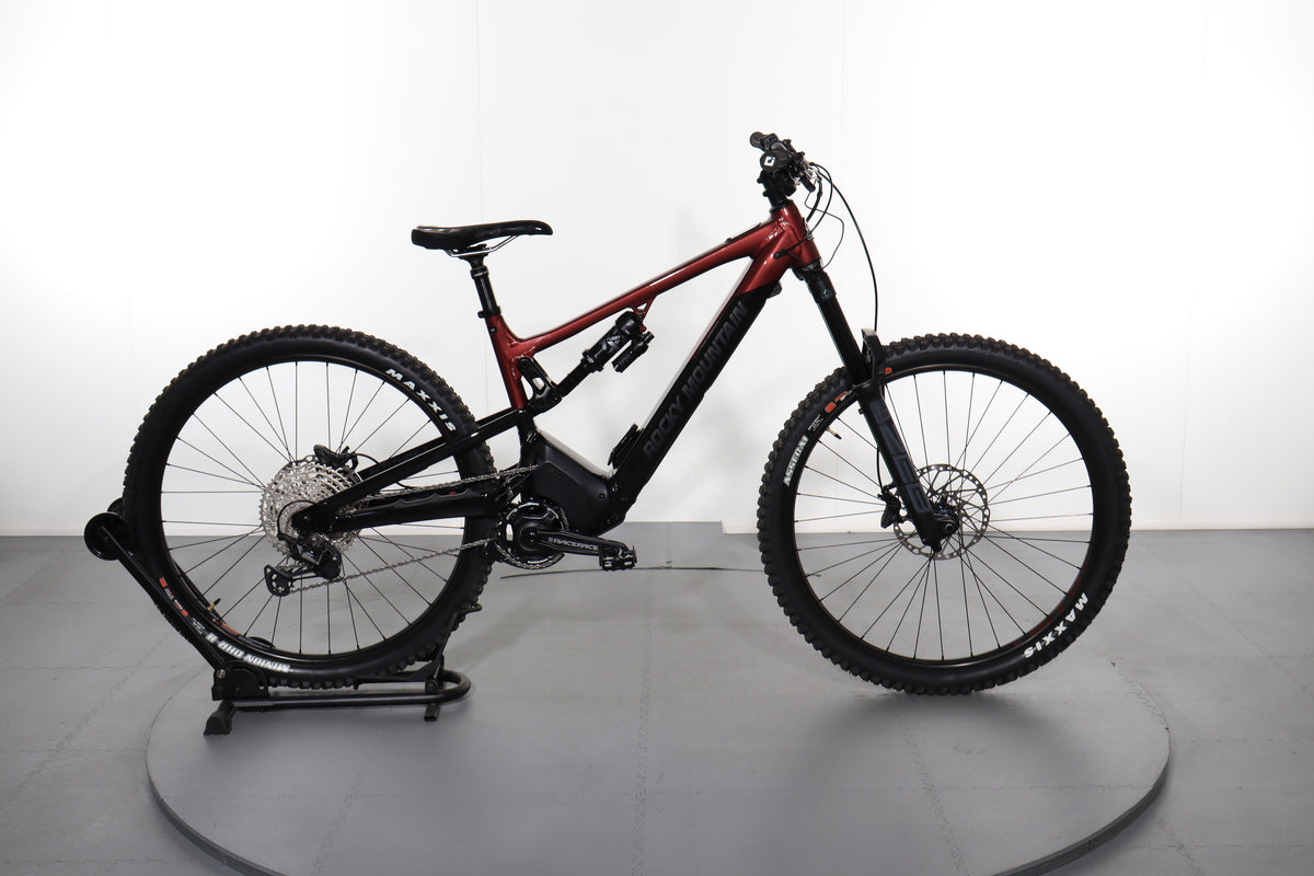 mountainbike jumpline al-ko airtech Rocky Mountain Altitude Powerplay A50