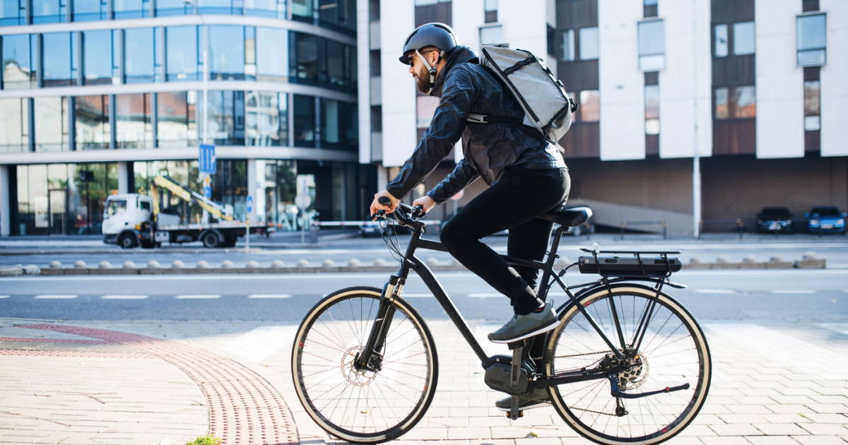 Electric City Bikes: The Perfect Commuting Solution | Upway