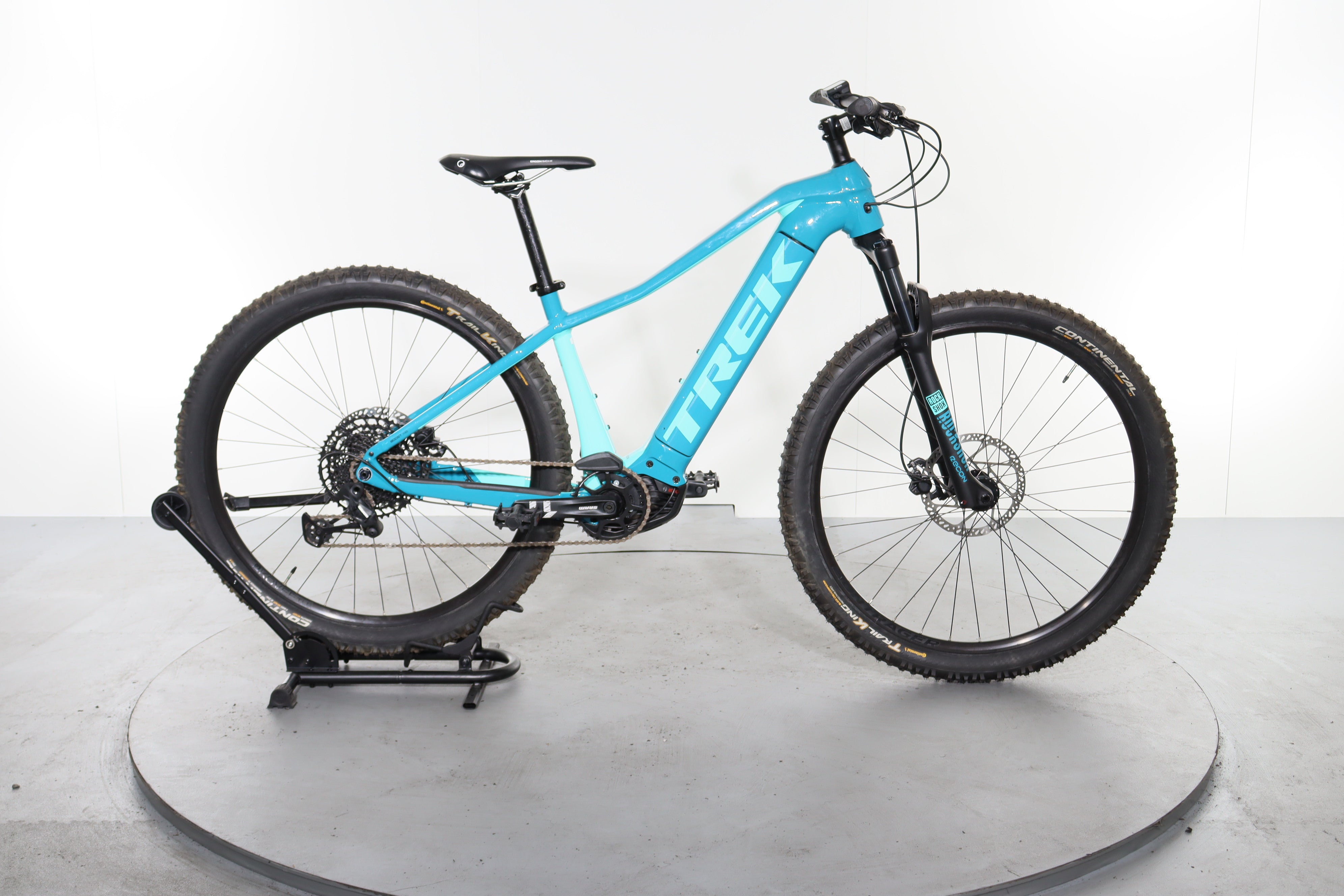 TREK 「トレック」 POWERFLY5 2020年モデル e-BIKE e-MTBでトレイルがもっと楽しくなる！TREK powerfly5人気です！ | 奈良