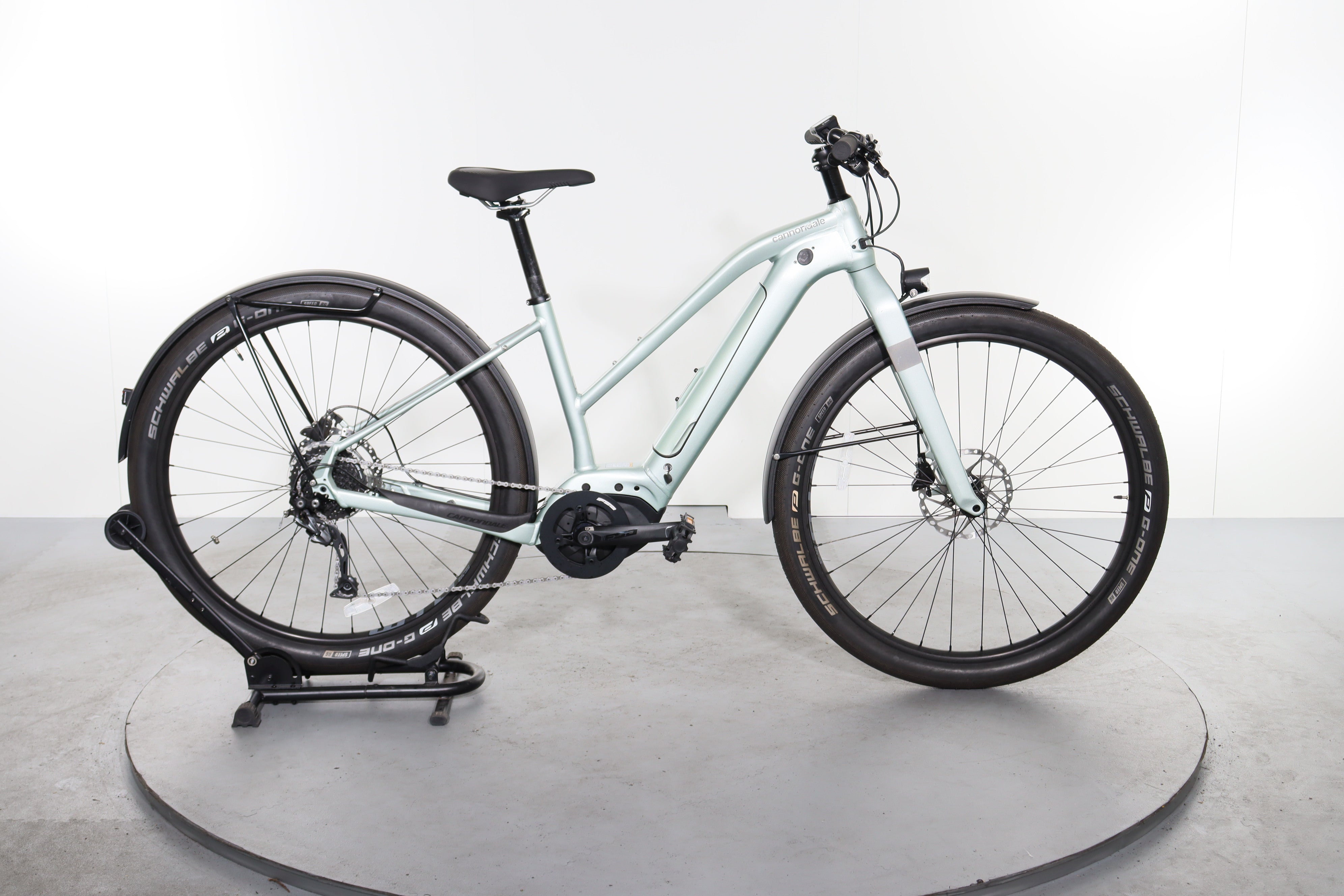Certified Cannondale Canvas Neo 2 e-bike