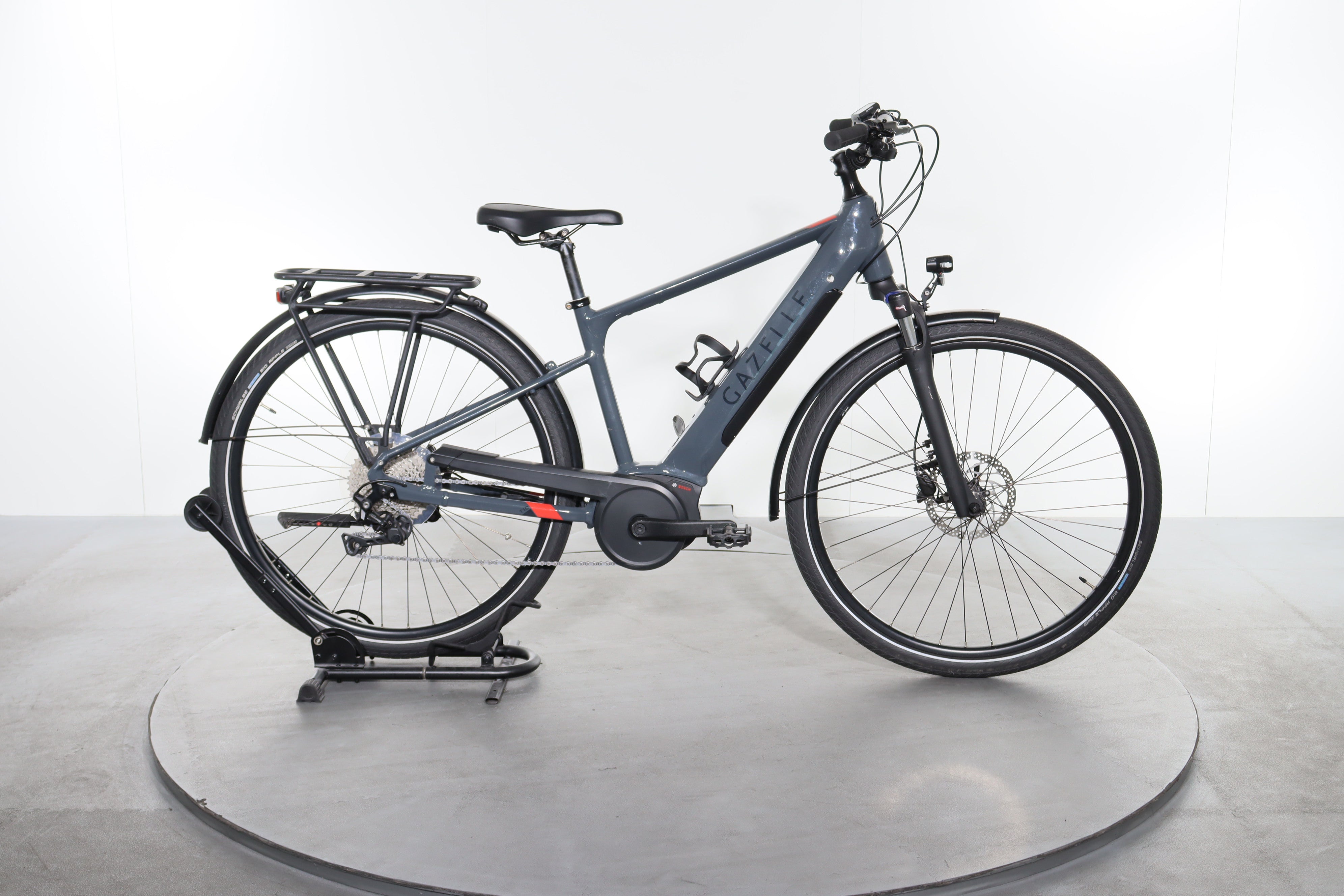 kobegle　セルバイタルシリーズ Certified Gazelle Medeo T10 e-bike | Upway