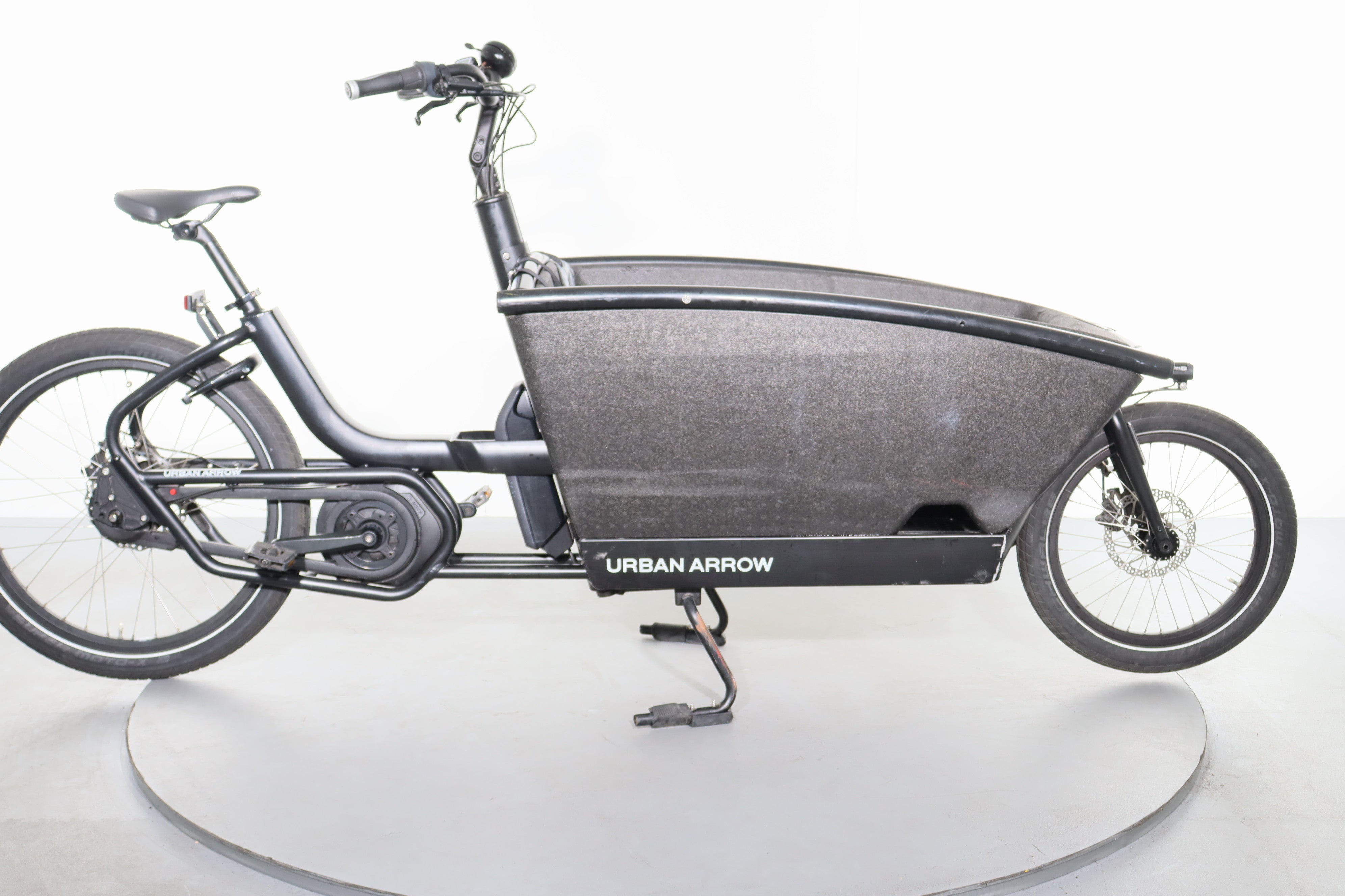 urban arrow bike Certified Urban Arrow Family Performance e-bike