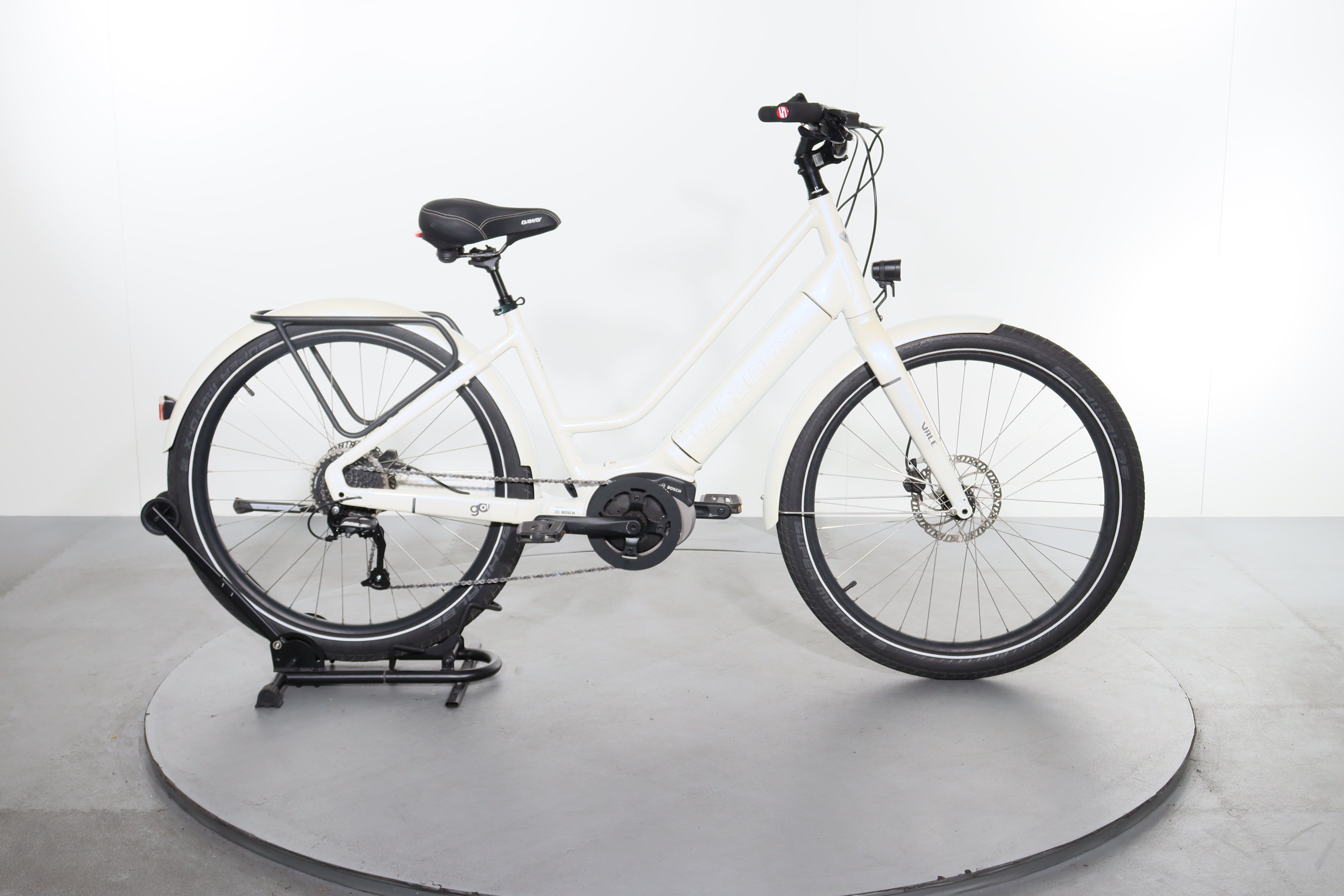 Certified Electra Vale Go! 9D EQ e-bike
