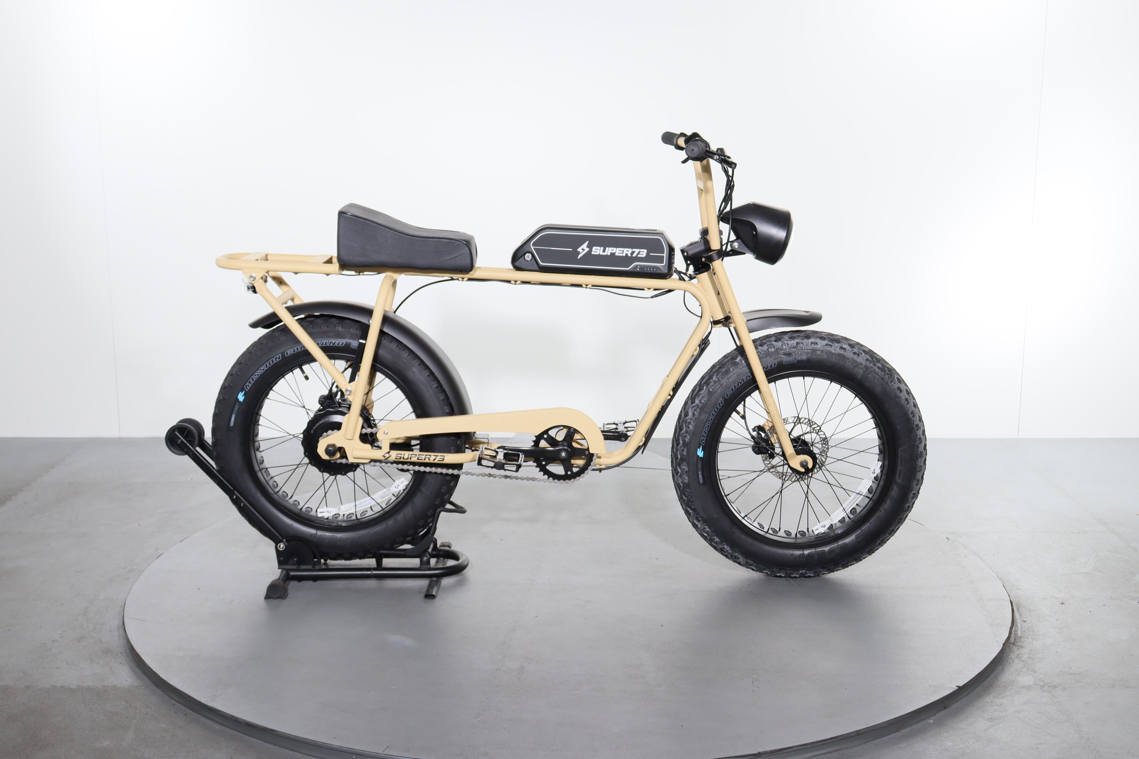 super73 s1 electric bicycle Certified e-bike Trek Bicycle Store | winter cycling apparel piston hydraulic brakes Color:Emerald Green