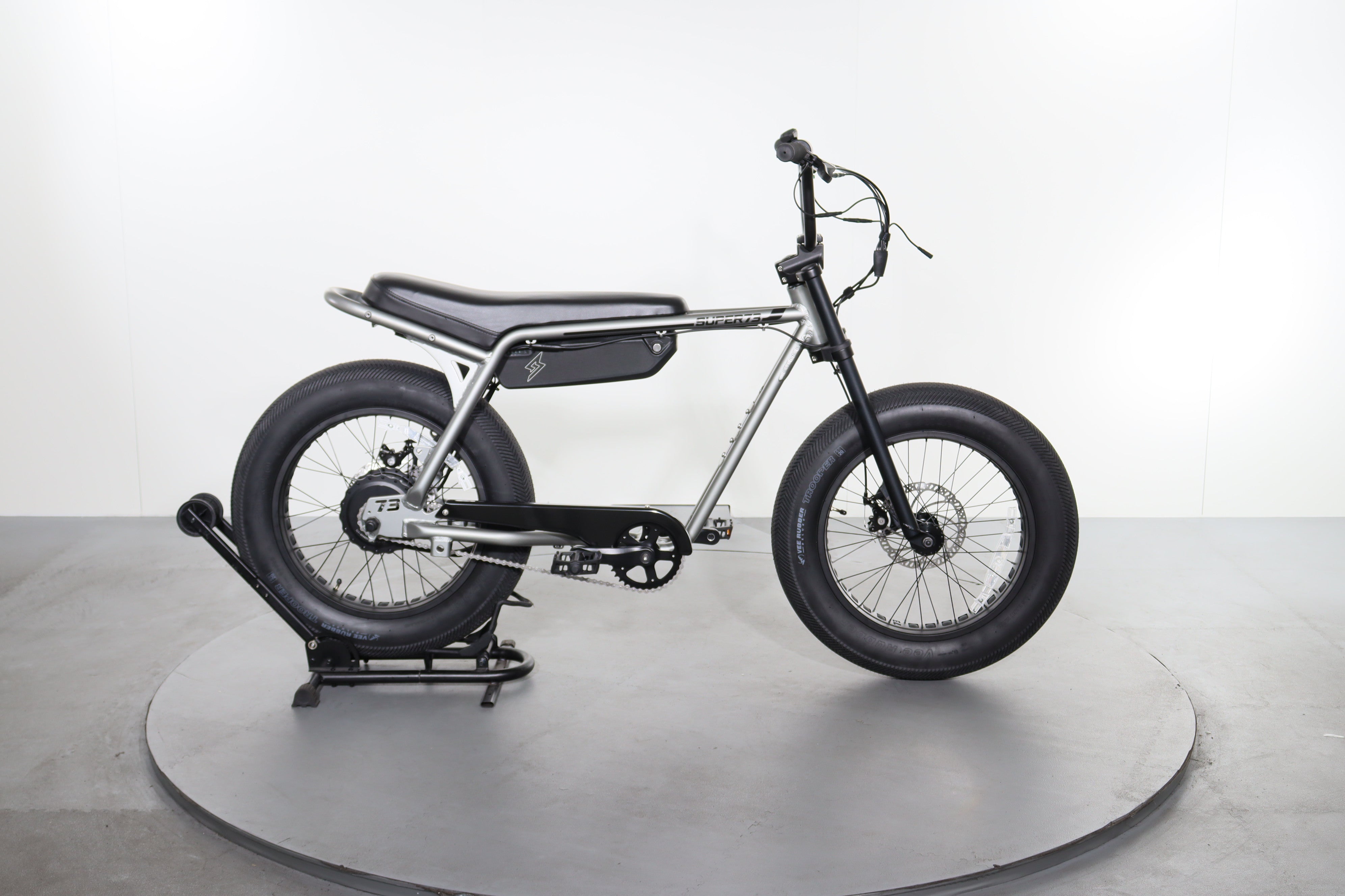 【R&B】Emerge Certified Super73 Z Miami e-bike | Upway