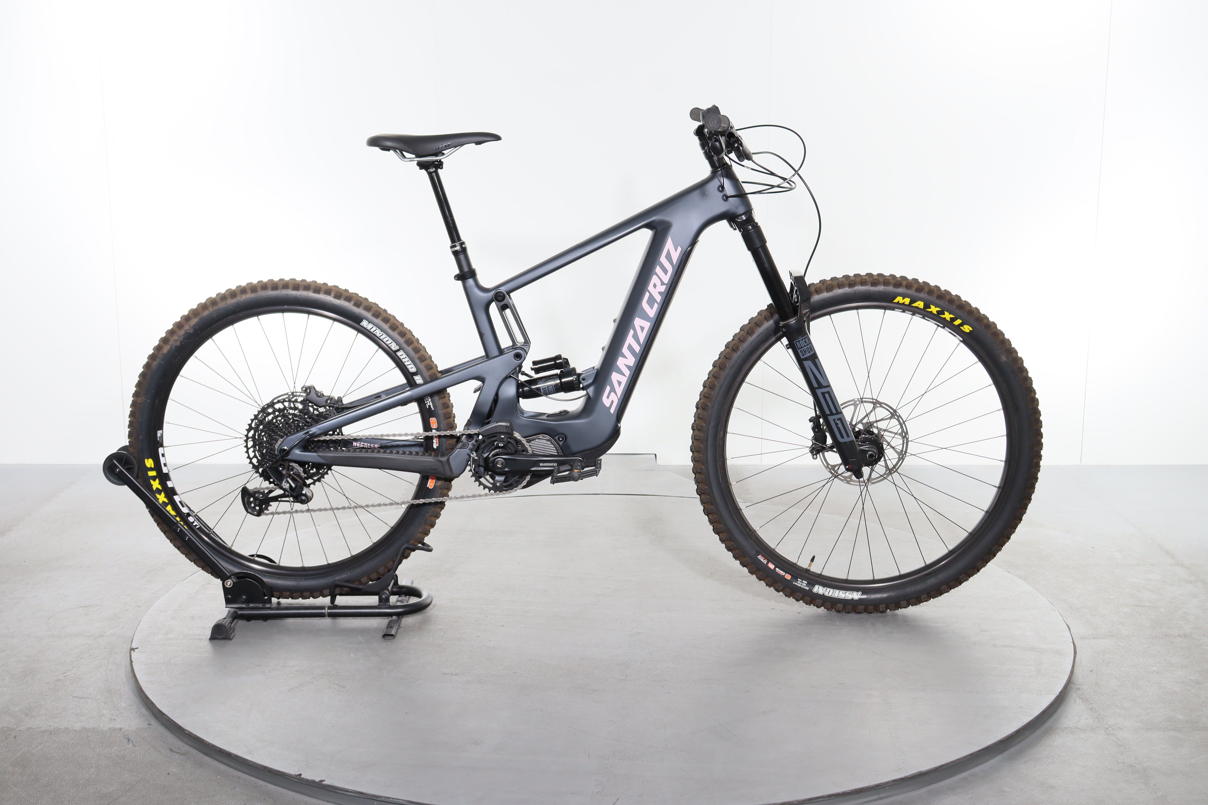 Heckler 1998 Santa Cruz Heckler 1996 Certified Santa Cruz Heckler