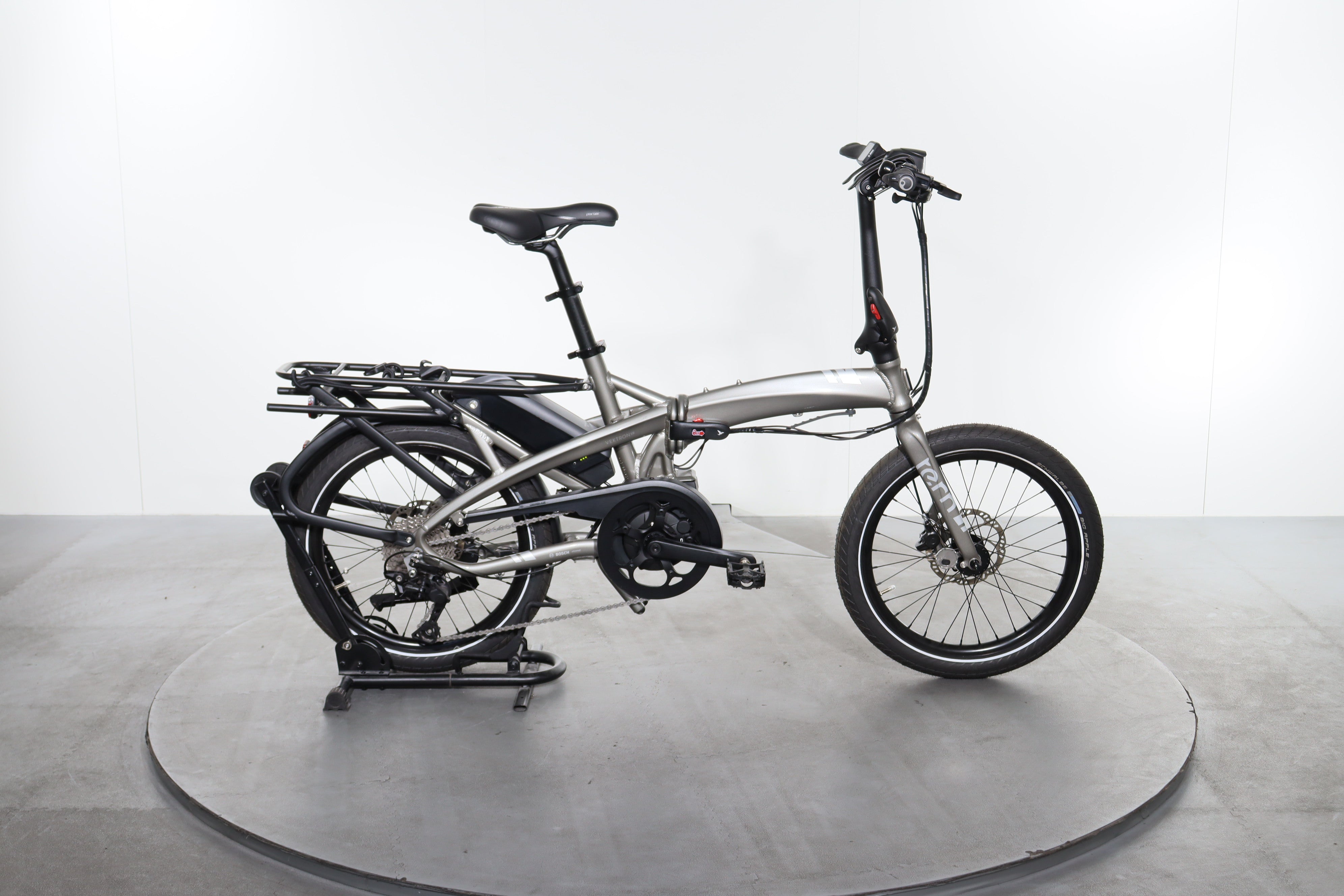 TERN 「ターン」 VEKTRON S10 2023年モデル eBIKE Tern Vektron Folding Ebike - The New Wheel Electric Bikes