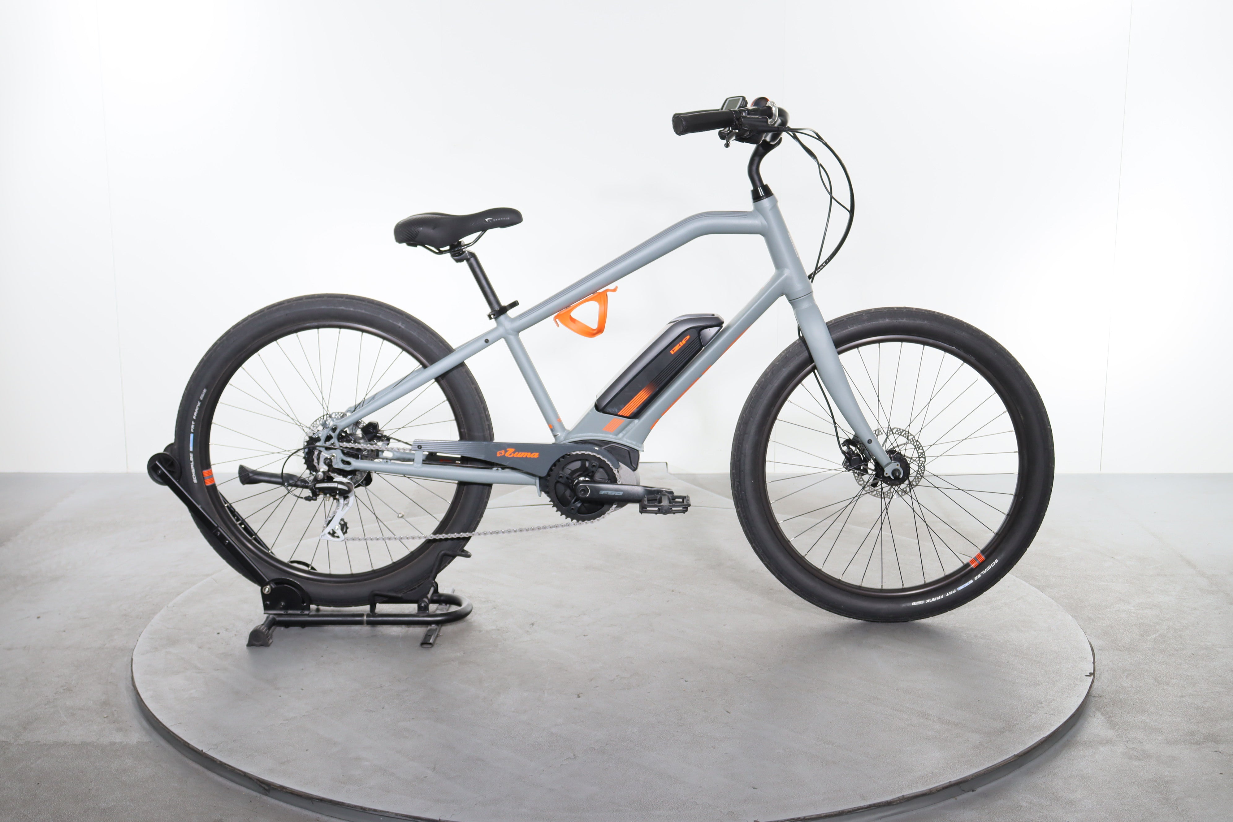Certified iZip E3 Zuma Luxe 2.0 e-bike | Upway