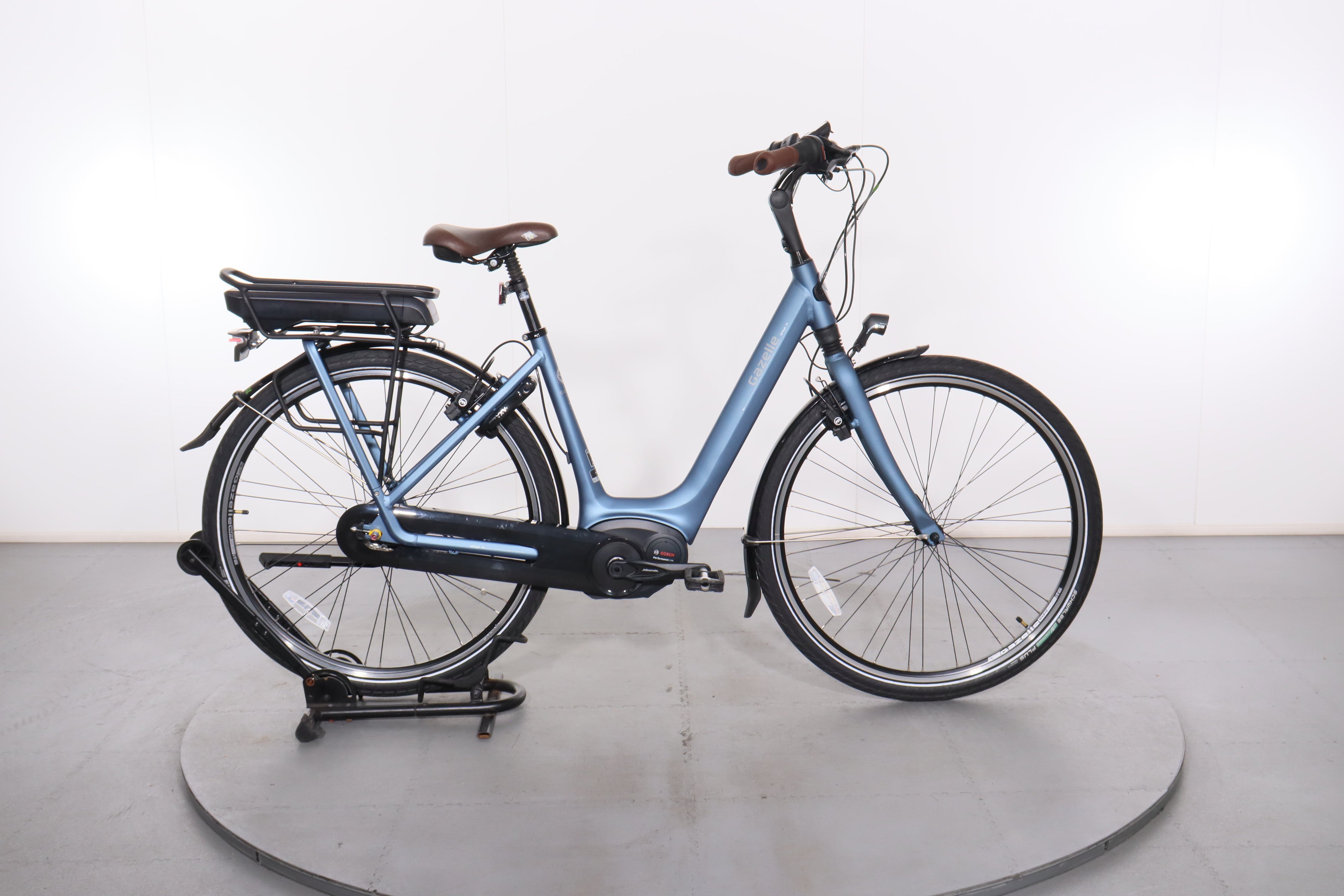 Certified Gazelle Arroyo C8 e-bike