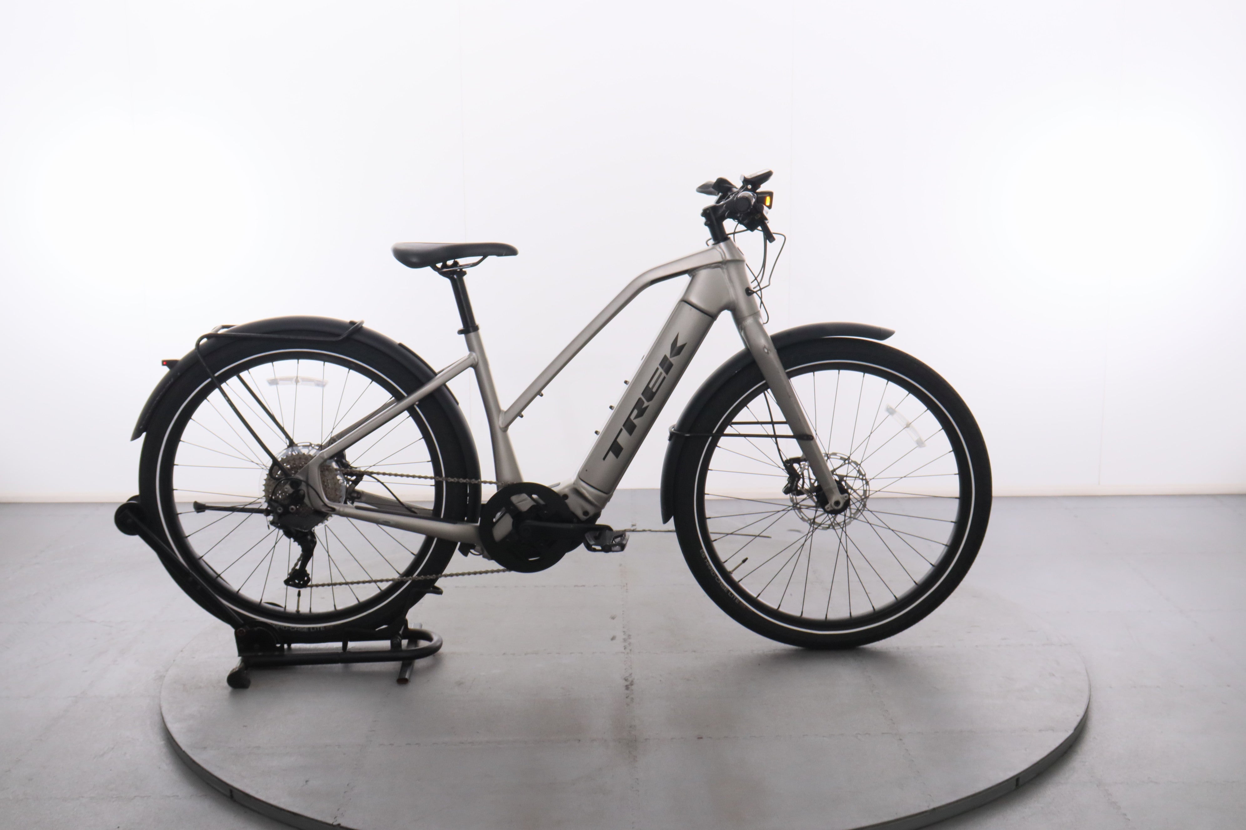 Trek Allant+ 8S 2022 Electric City Bike