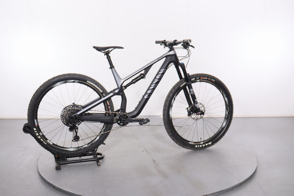 Certified Canyon neuron cf 9.0 bike