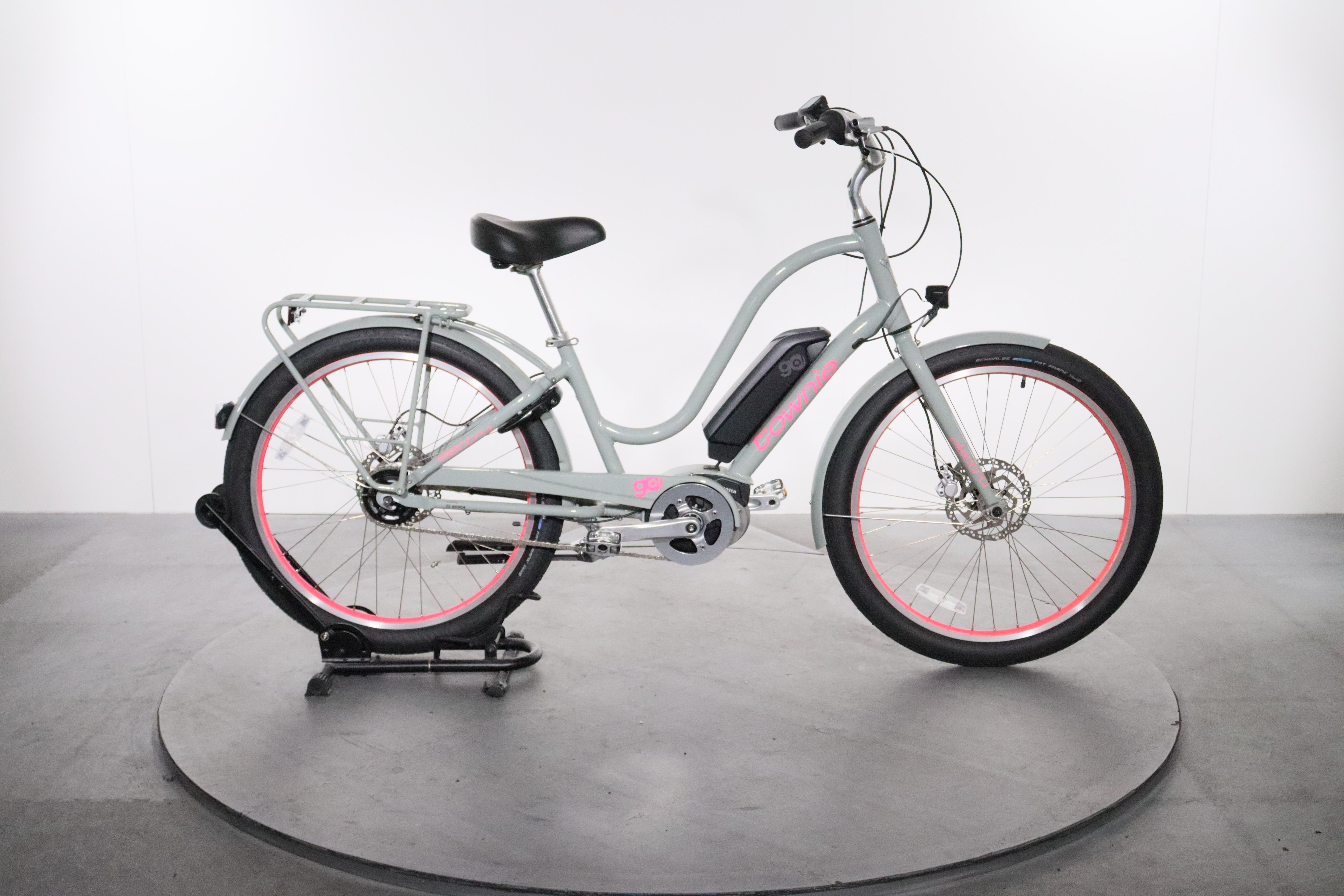 Certified Electra Townie Go! 5i e-bike