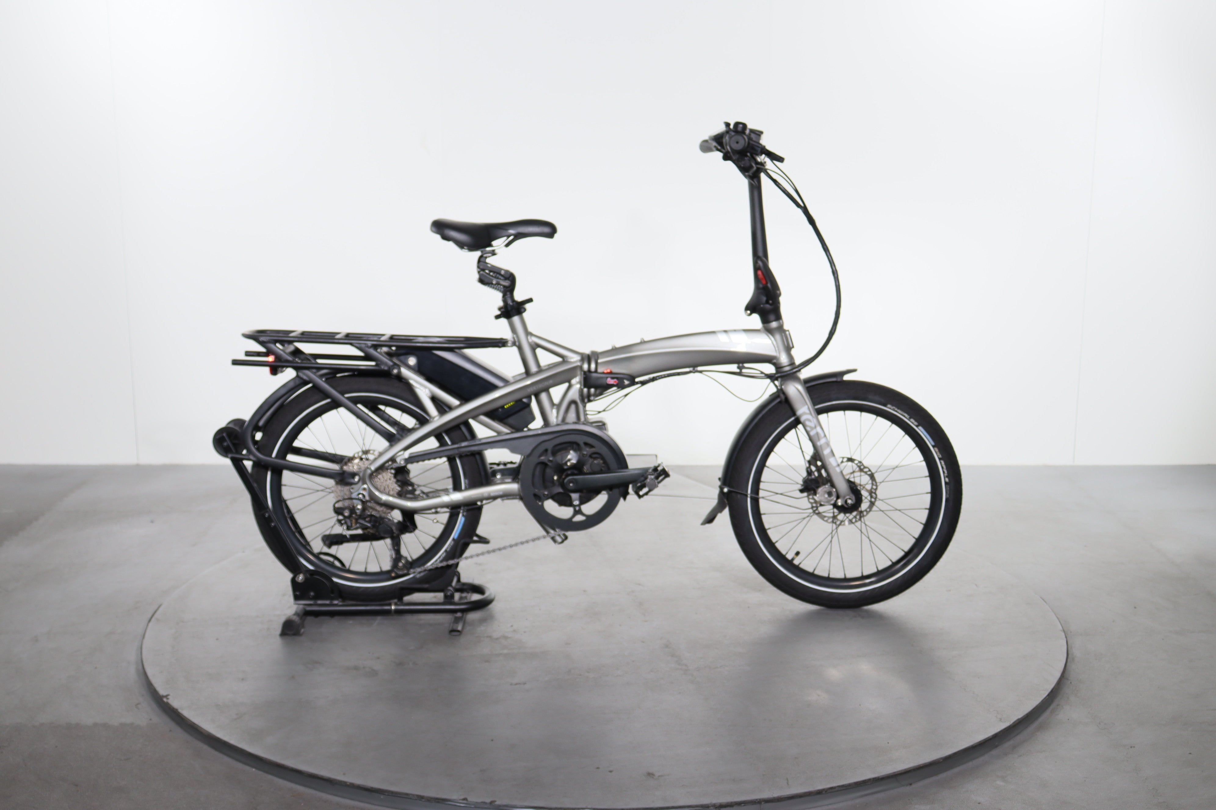 TERN VEKTRON S10 2021年モデル 20インチ E-BIKE Certified Tern Vektron S10 e-bike | Upway