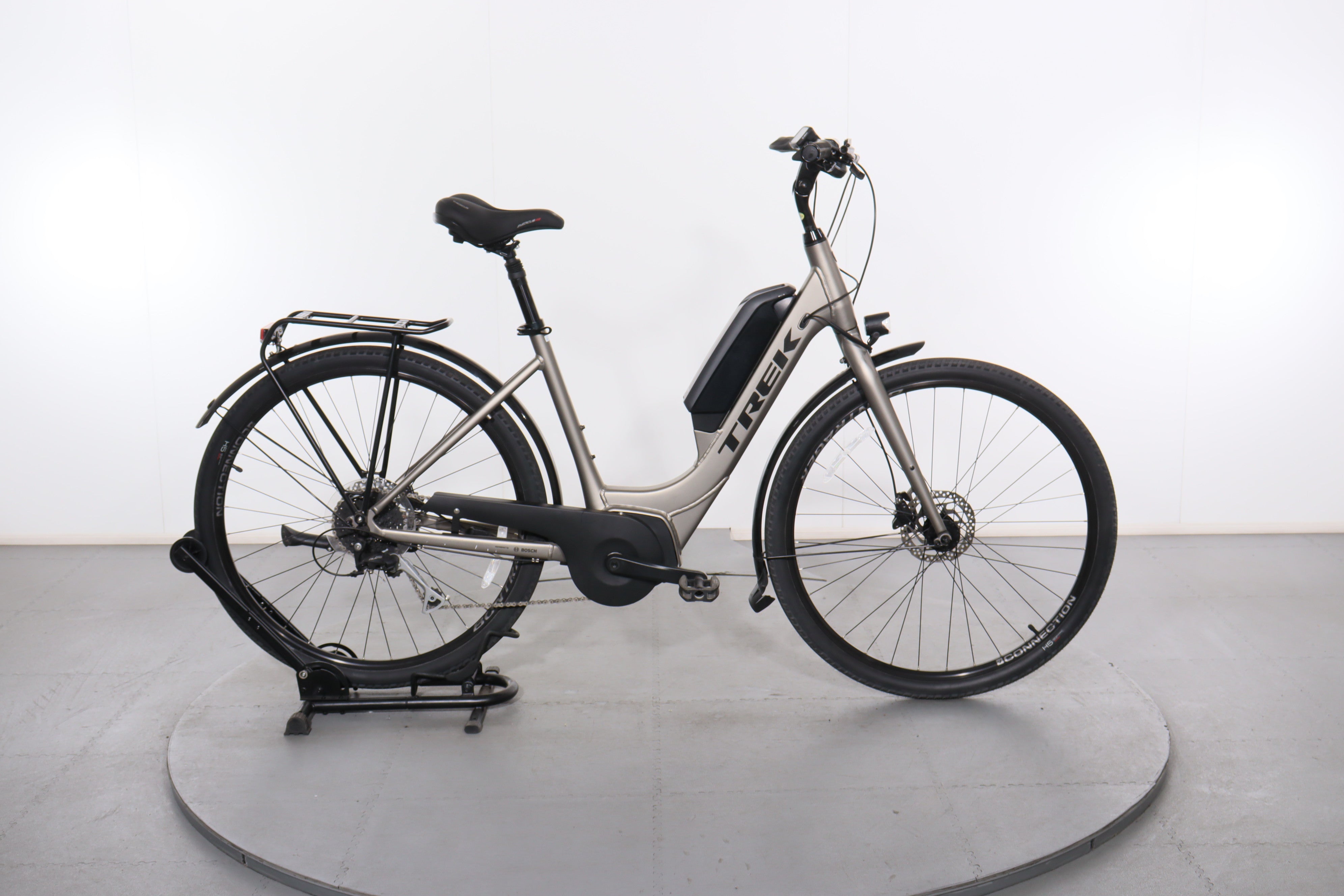 Certified Trek Verve+ 2 Lowstep e-bike | Upway