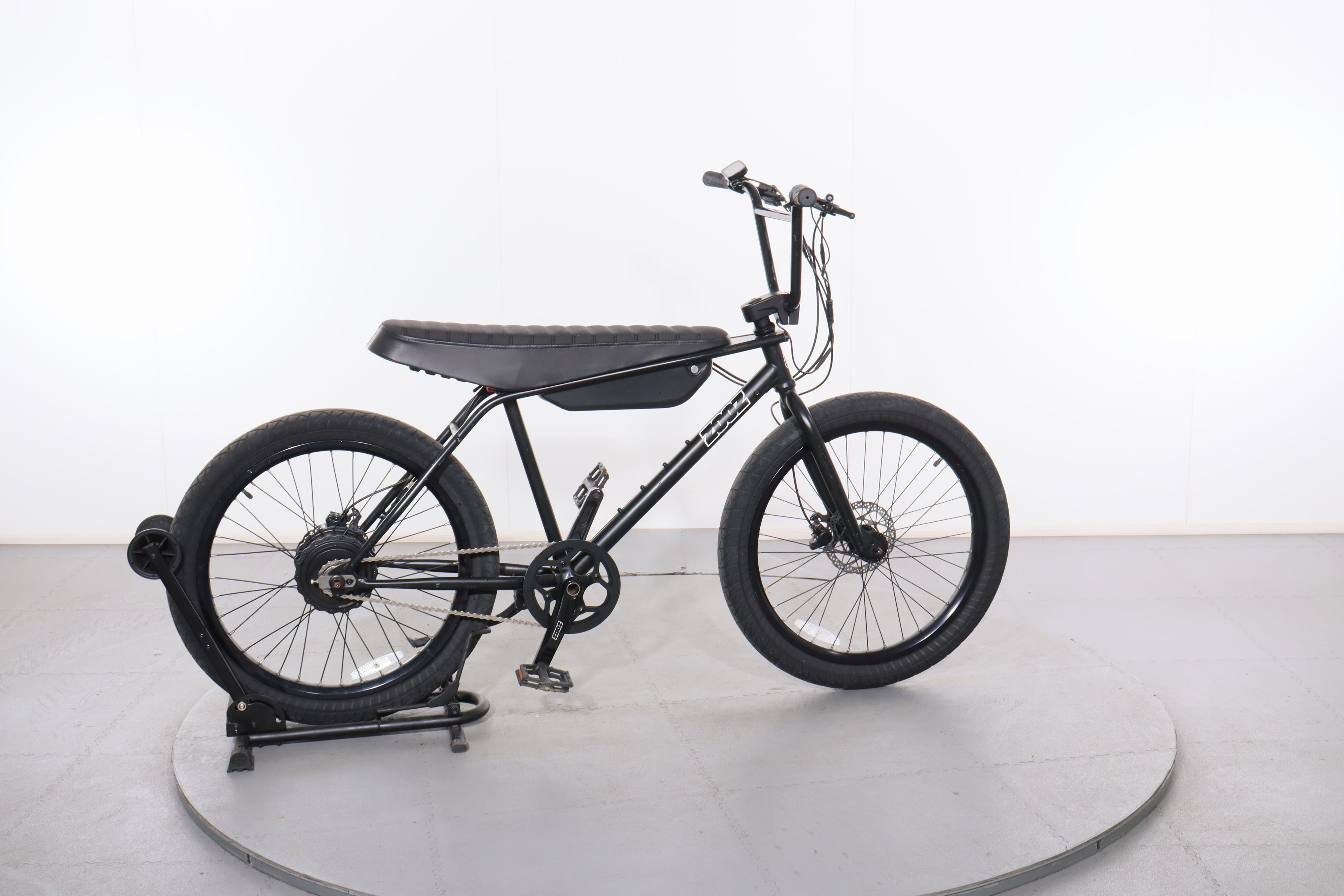 Certified Zooz Ultra Urban e-bike | Upway