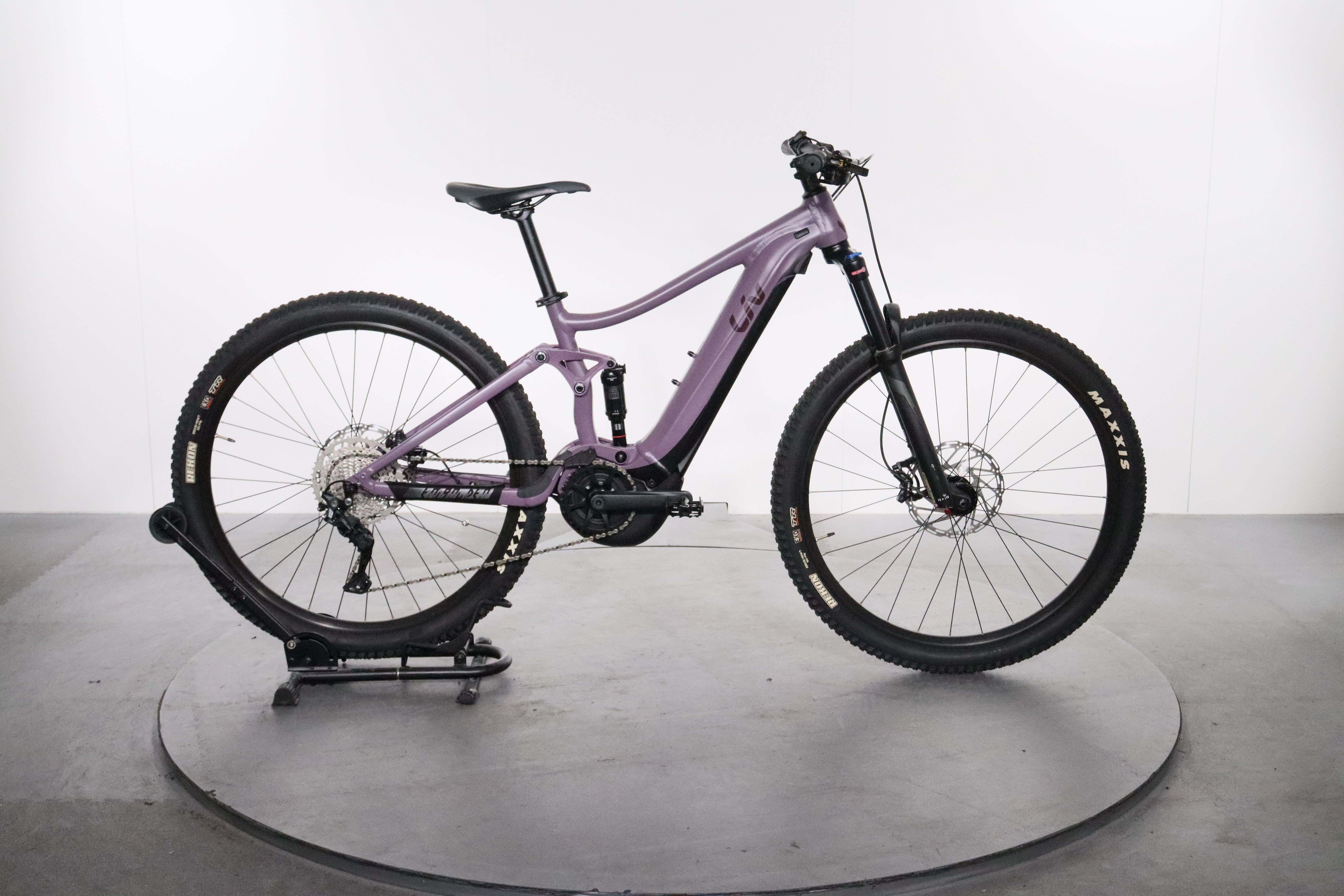 e mountainbike liv Certified Embolden E+2 e-bike limits now Farbe:SAND/RED/BLUE GLOSS Home Goods Nordische unregelmäßig geformter Nachttisch