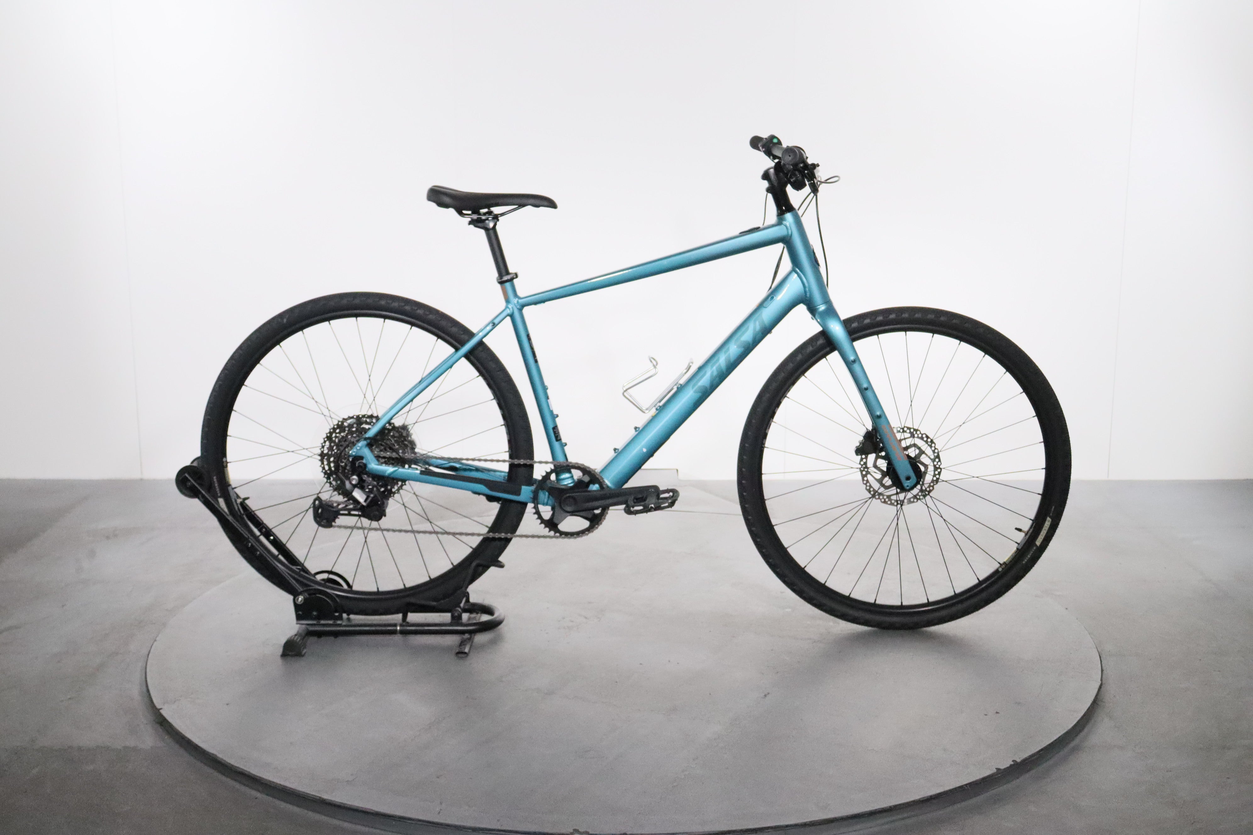Certified Salsa Confluence Flat Bar CUES 11 e-bike | Upway