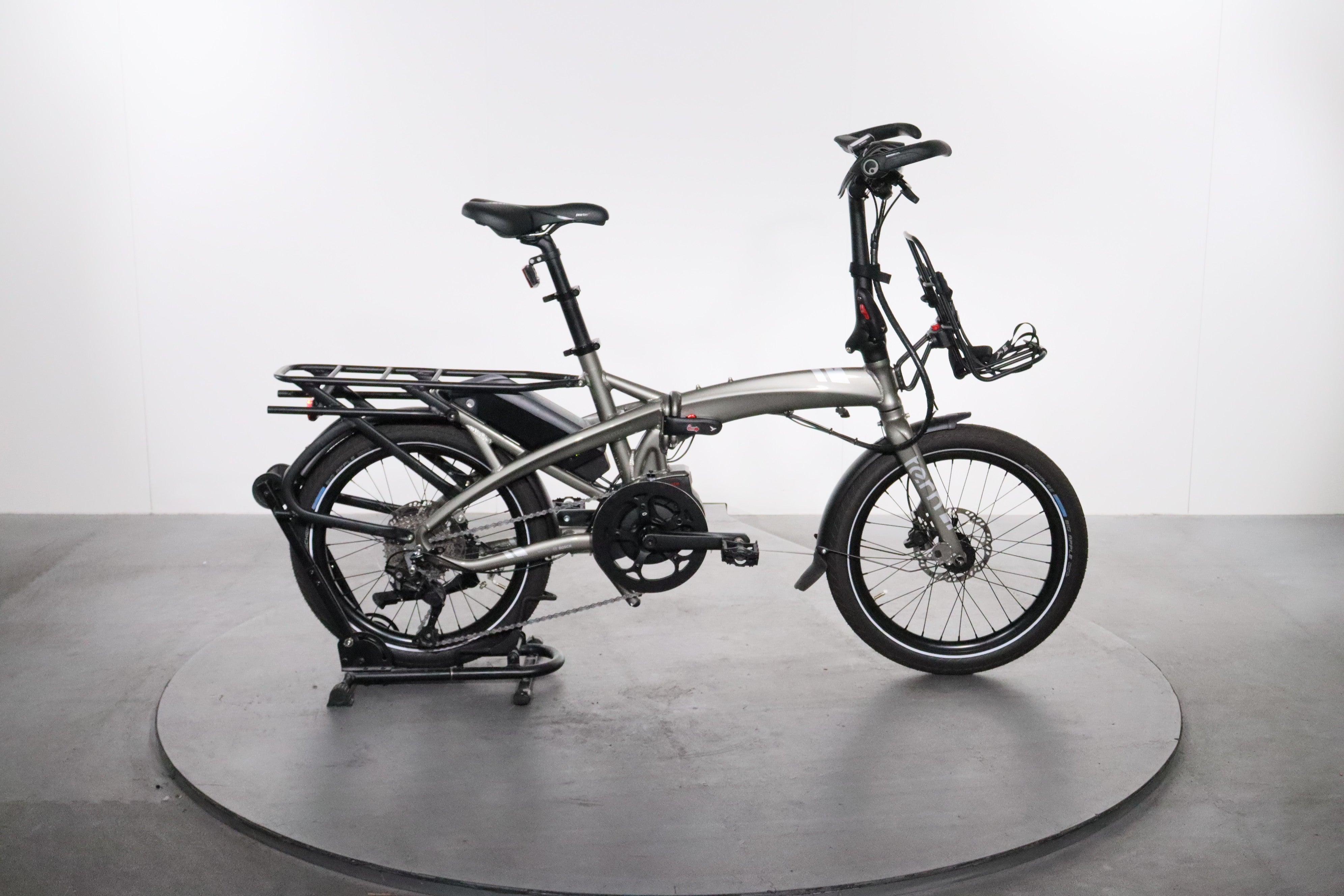 TERN VEKTRON S10 2021年モデル 20インチ E-BIKE Certified Tern Vektron S10 e-bike | Upway