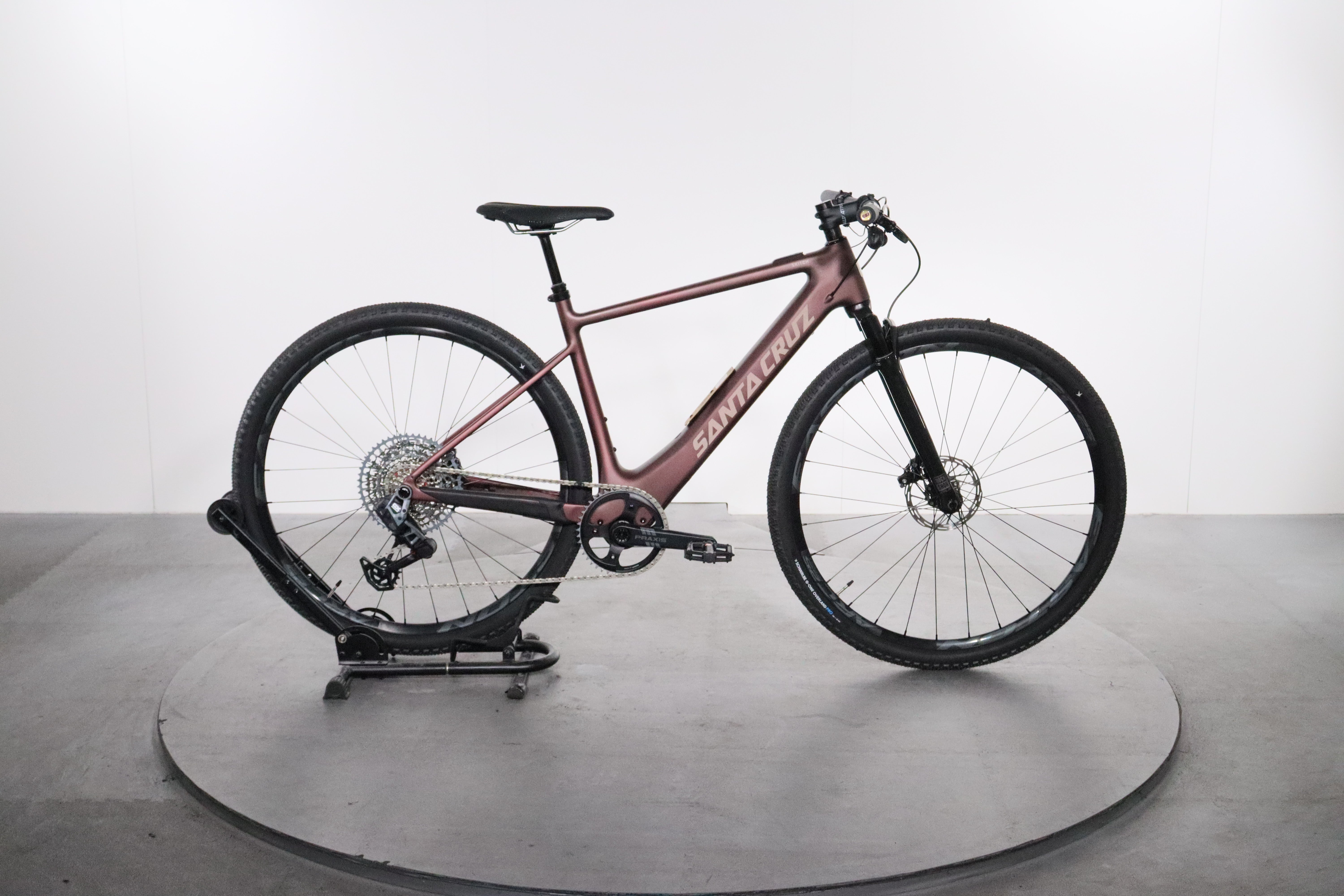 Certified Santa Cruz Skitch 1.1 CC Flat Bar e-bike | Upway