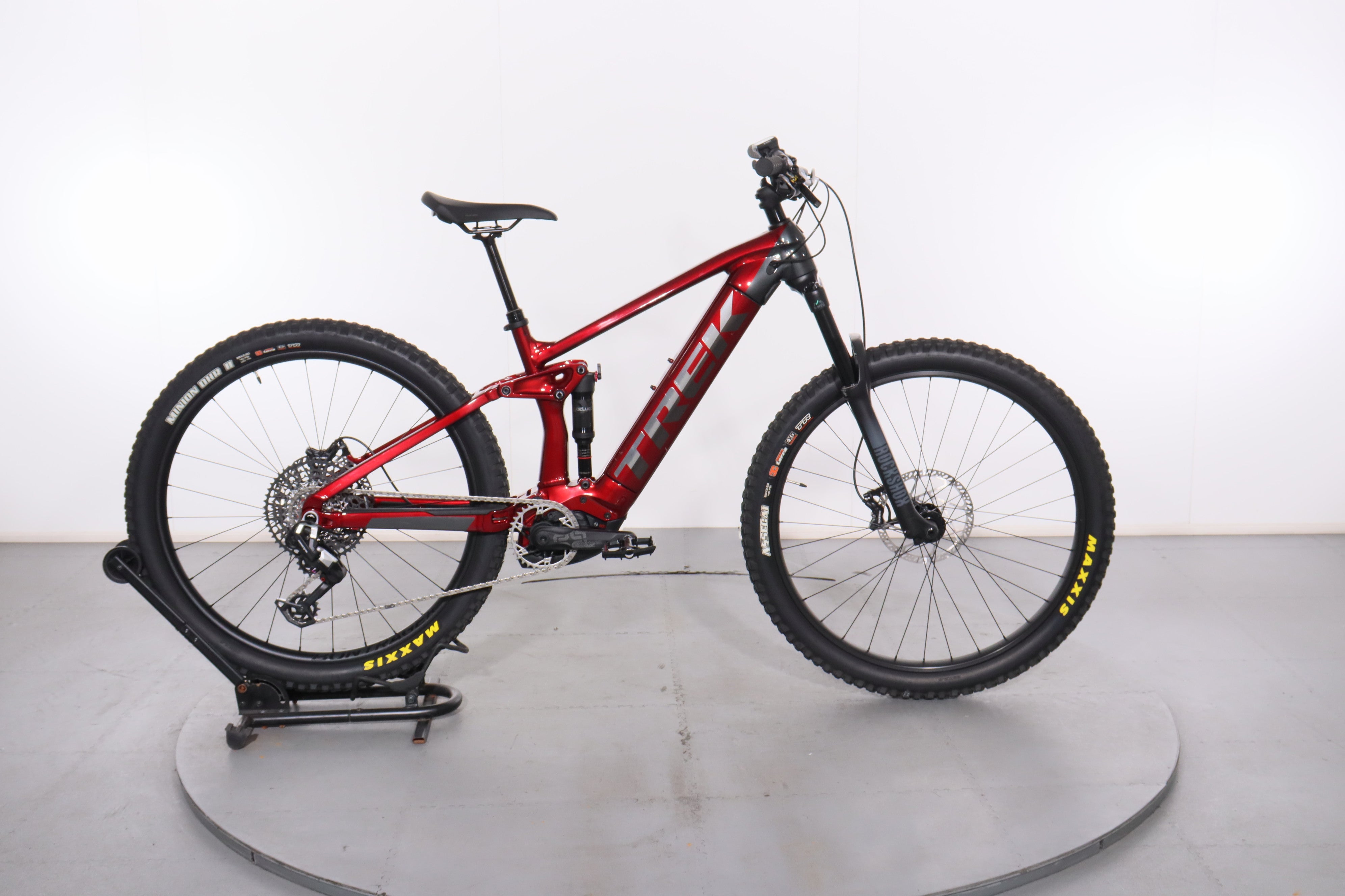 Certified Trek Rail 5 e-bike | Upway
