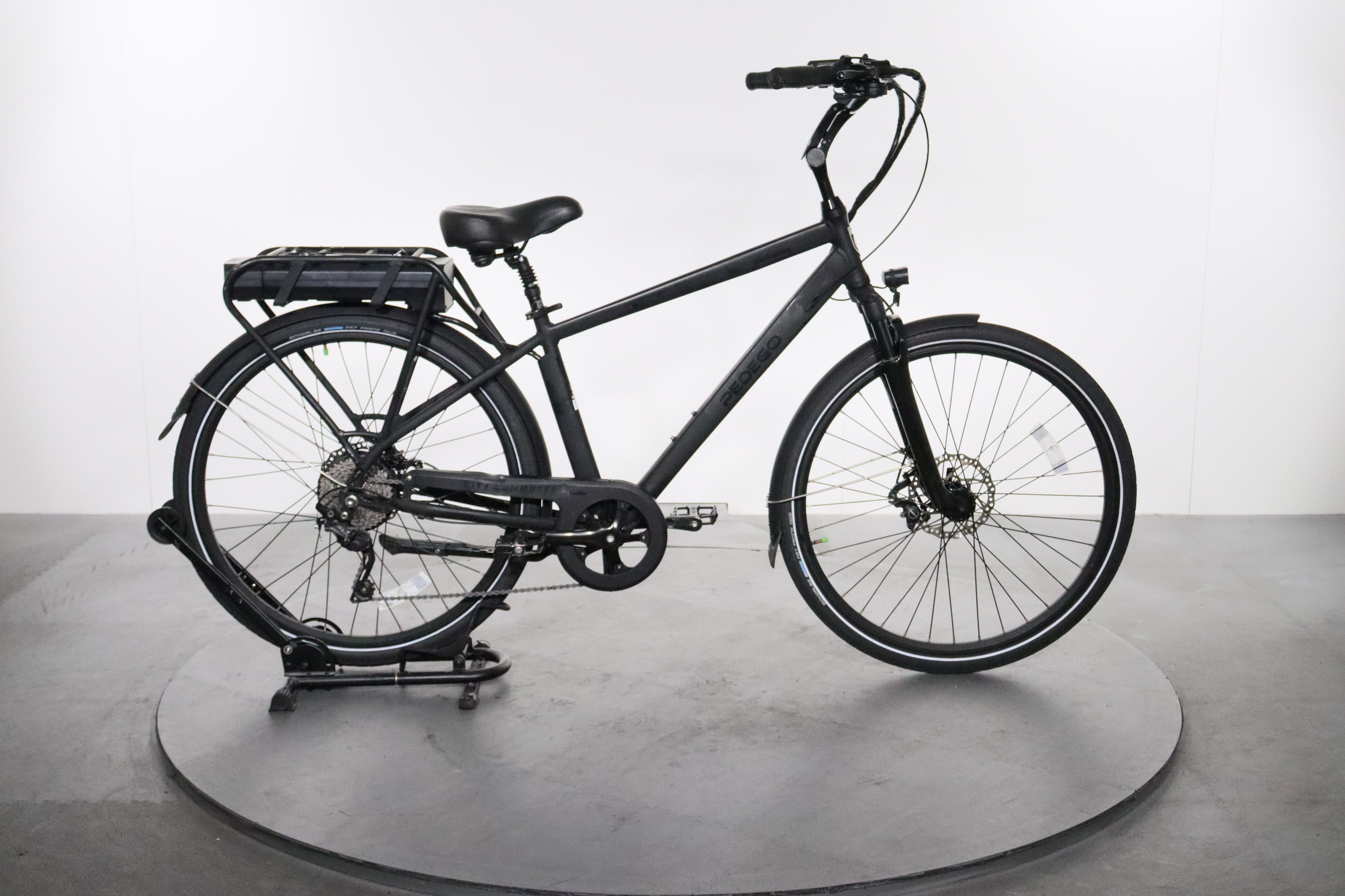 atrigo e citybike docgreen 28 Certified Pedego City Commuter Black Edition e-bike Color:Coffee Benutzerdefinierte Cartwheel Cloche Hut drivetrainSystemDe:Kettenschaltung Key Specifications Motor Power