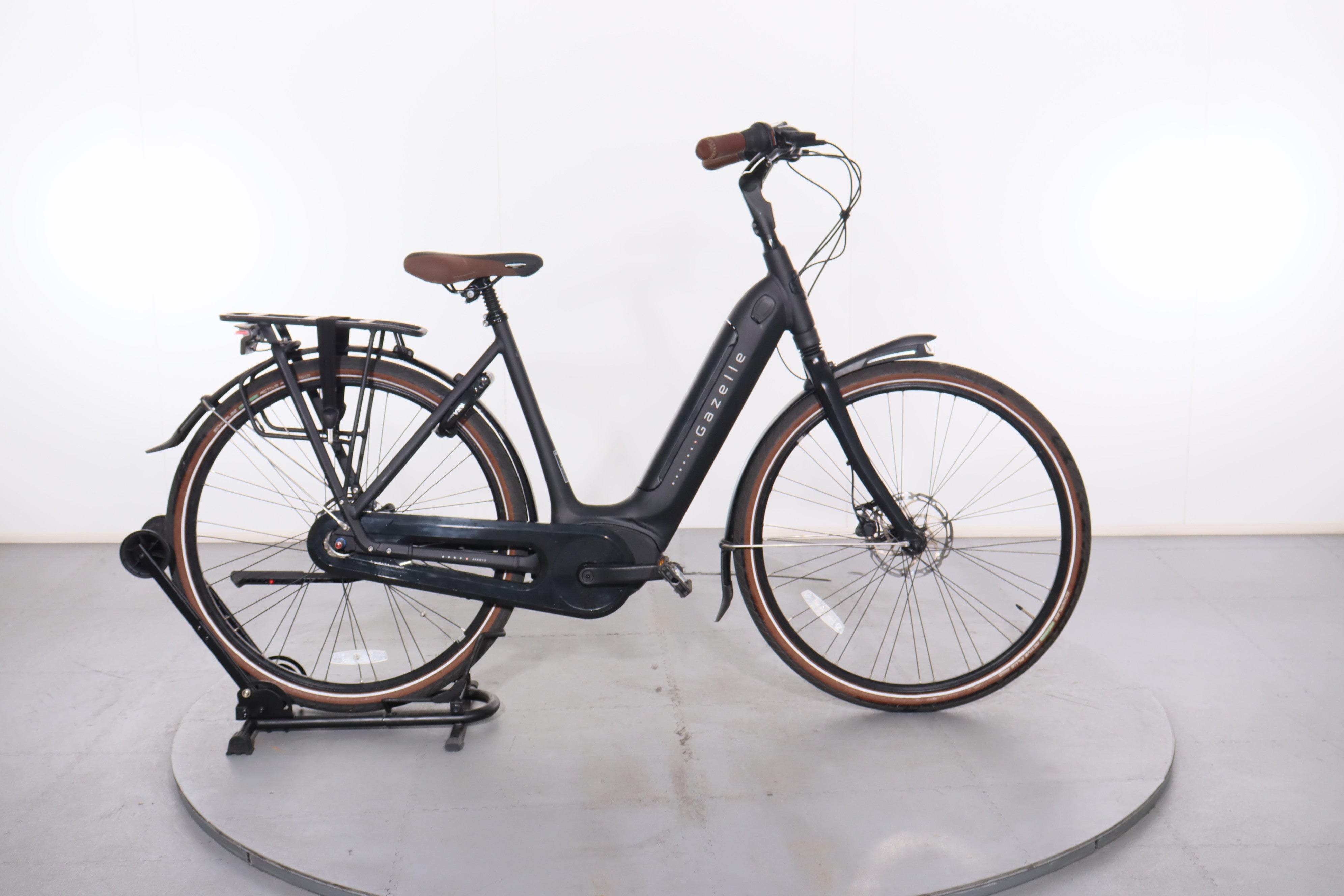 Certified Gazelle Arroyo C8 Elite e-bike | Upway