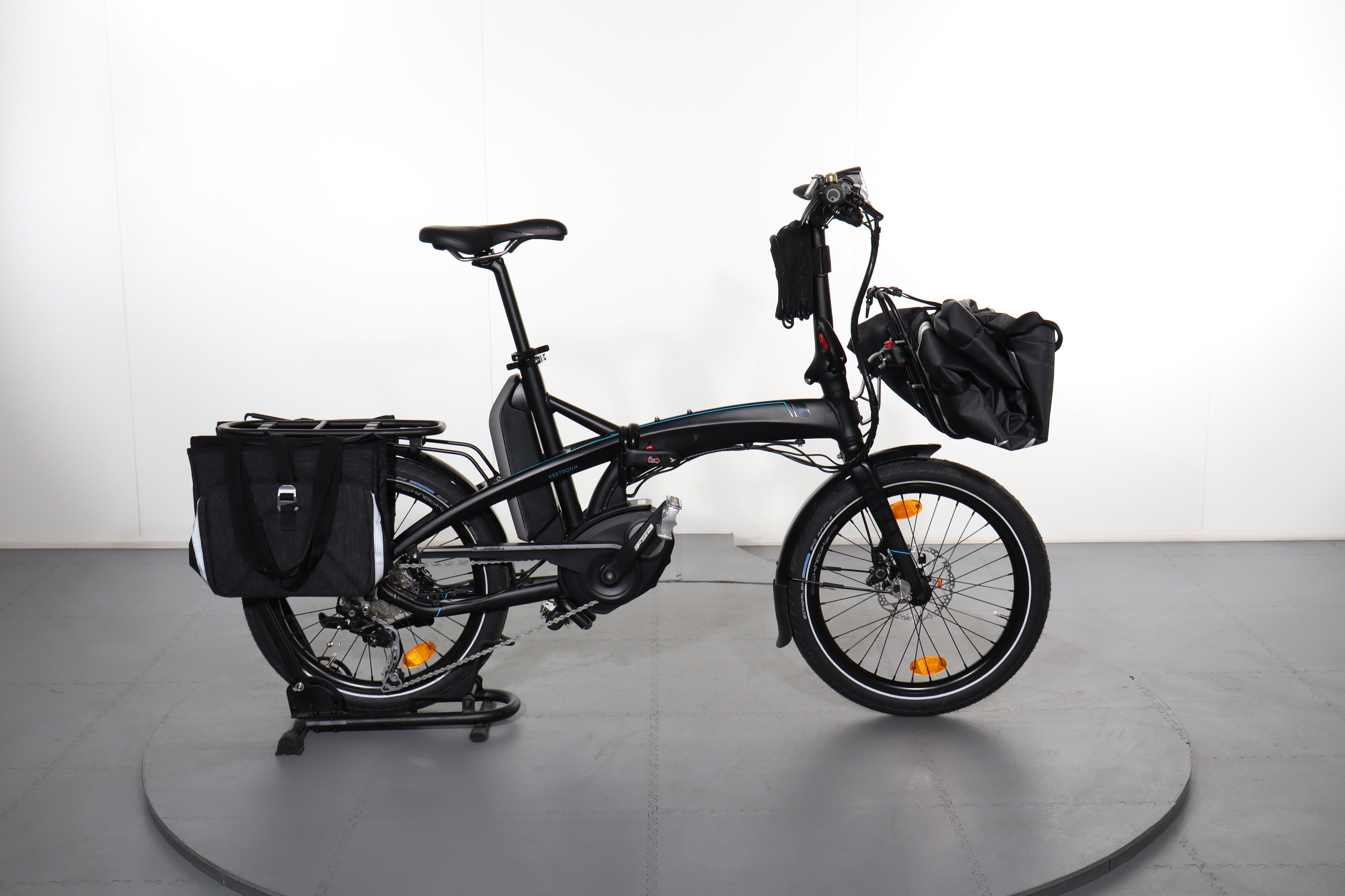 Tern Bicycles Tern Electric Vektron S10 Tern Vektron S10 E-bike