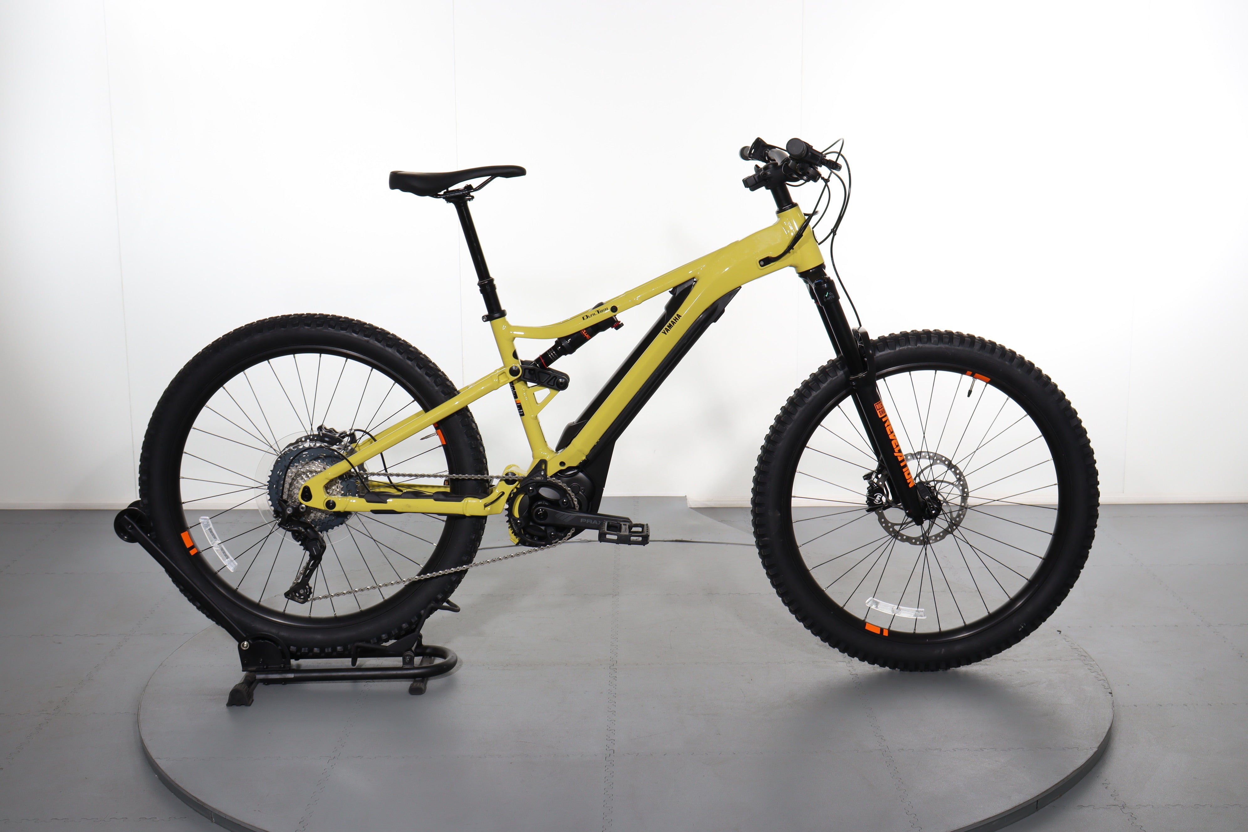Certified Yamaha YDX Moro e-bike | Upway