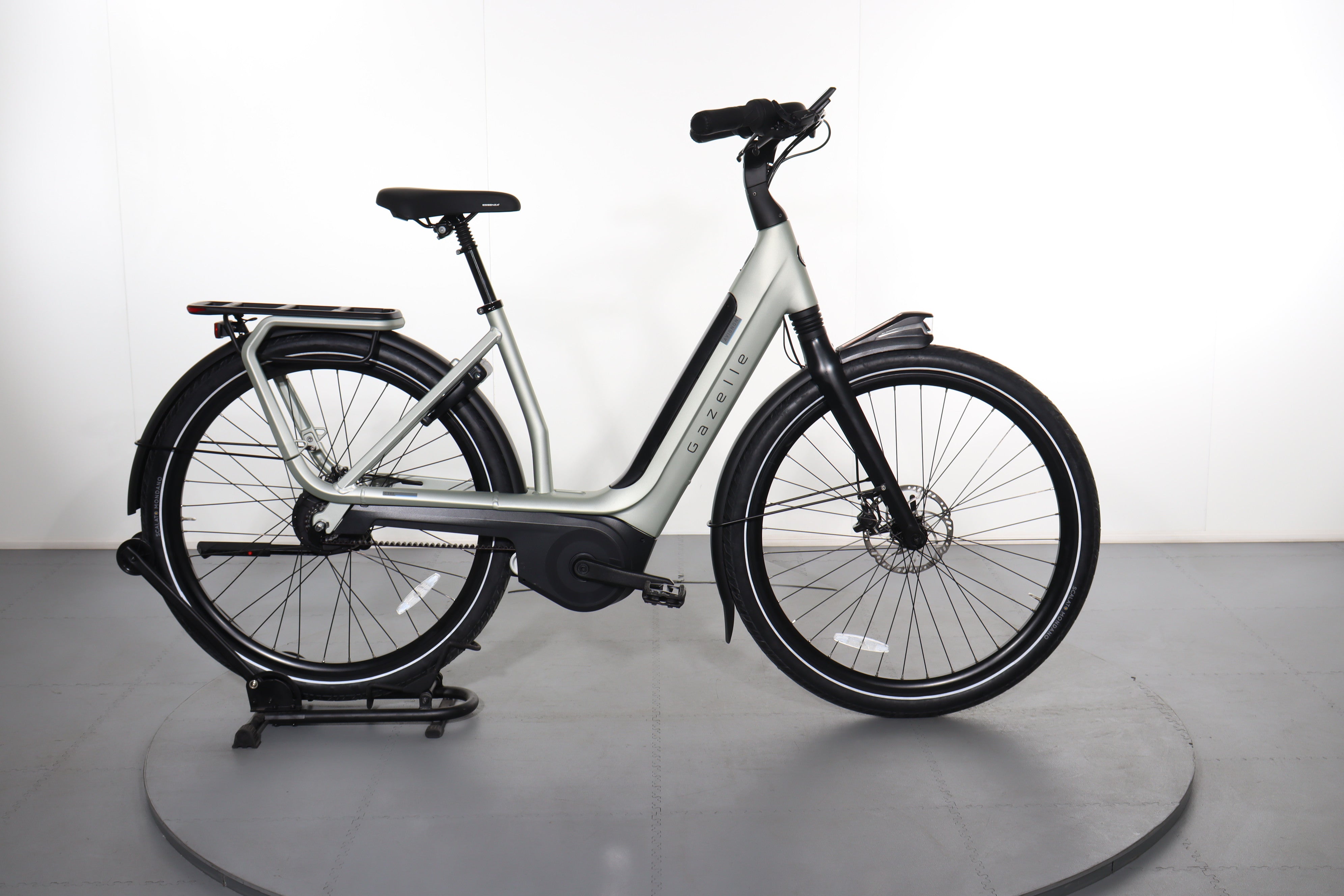 Certified Gazelle Avignon C380 e-bike | Upway
