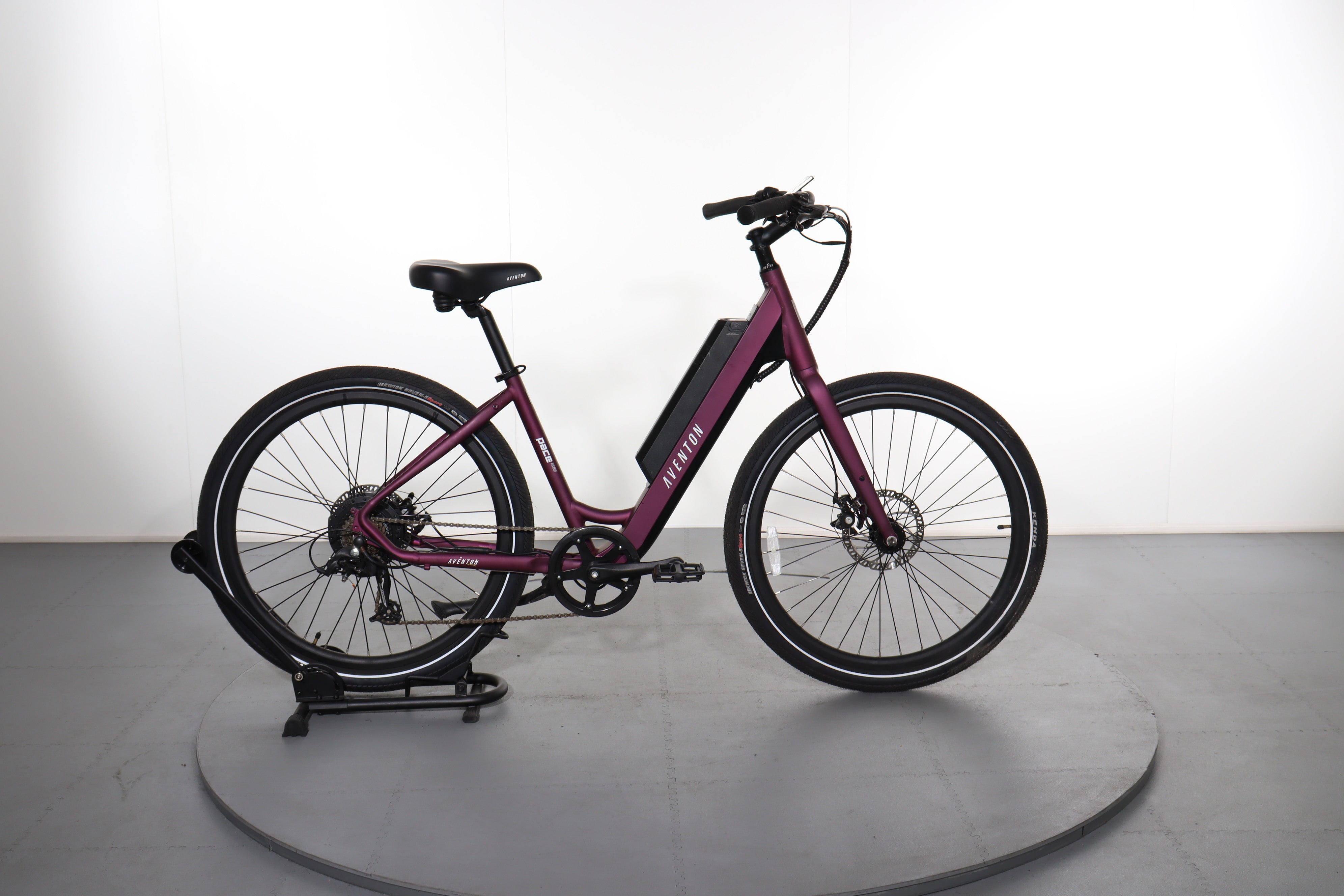 aventon pace 350 electric bicycle Aventon Pace 350 e-bike refurbished