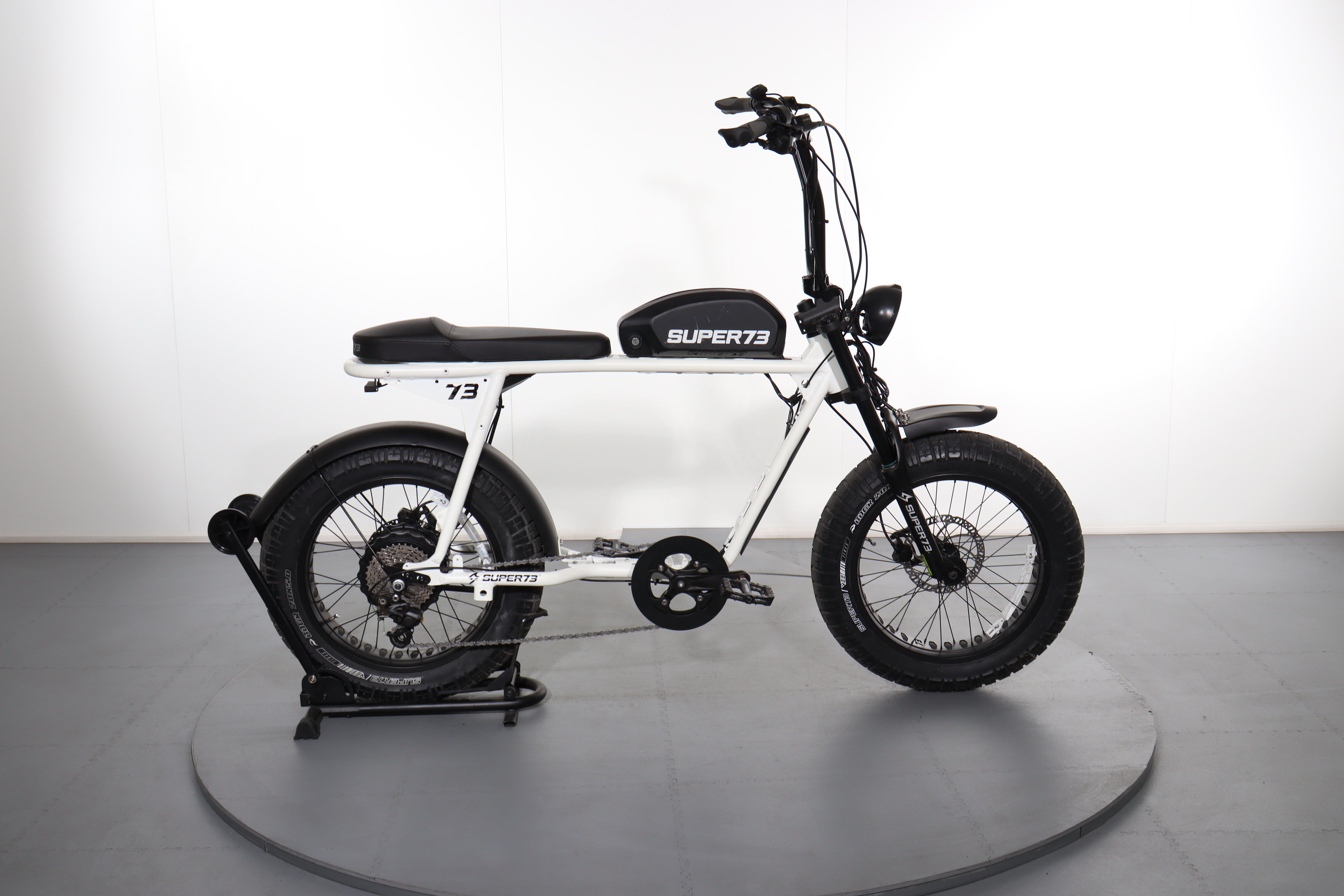 SUPER73系 S2 2025最新品1000W 新品 2025 Super73-Zx Special Edition | RevolutionBikeShop.com