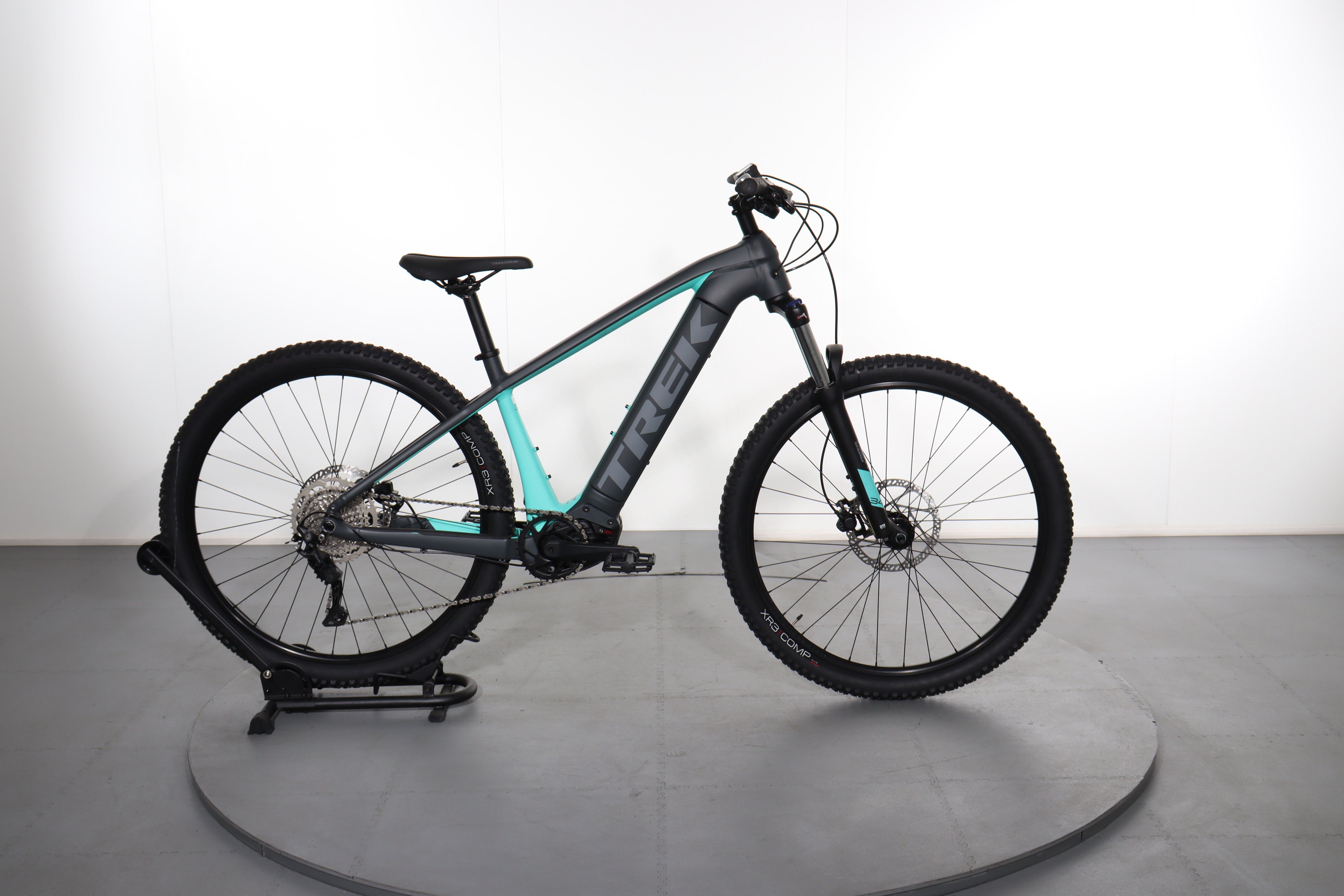 TREK Powerfly4 e-bike トトロ 2021 Trek Powerfly 4 E-Bike - Reviews, Comparisons, Specs