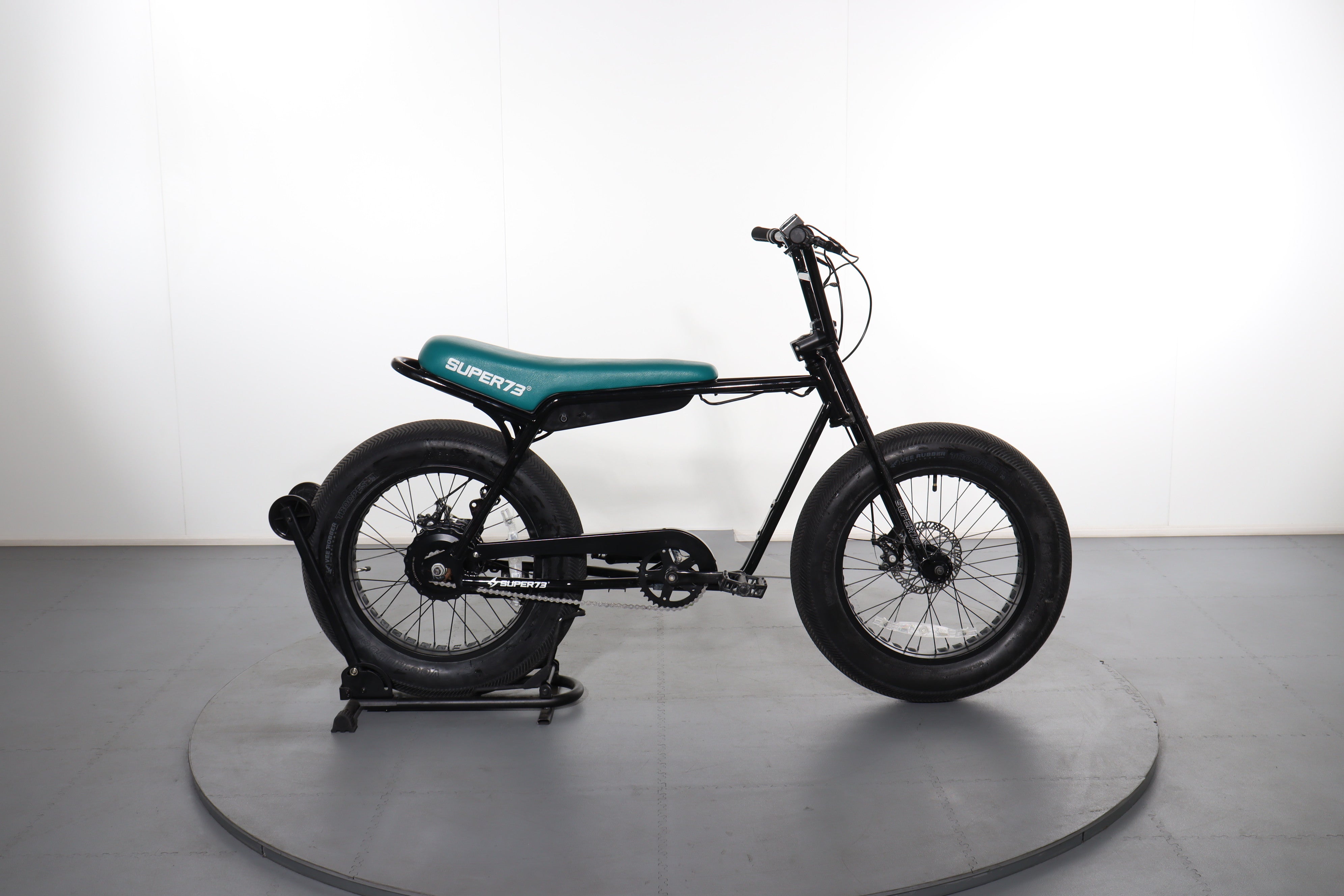 Super73 Z1 e-bike refurbished | Upway