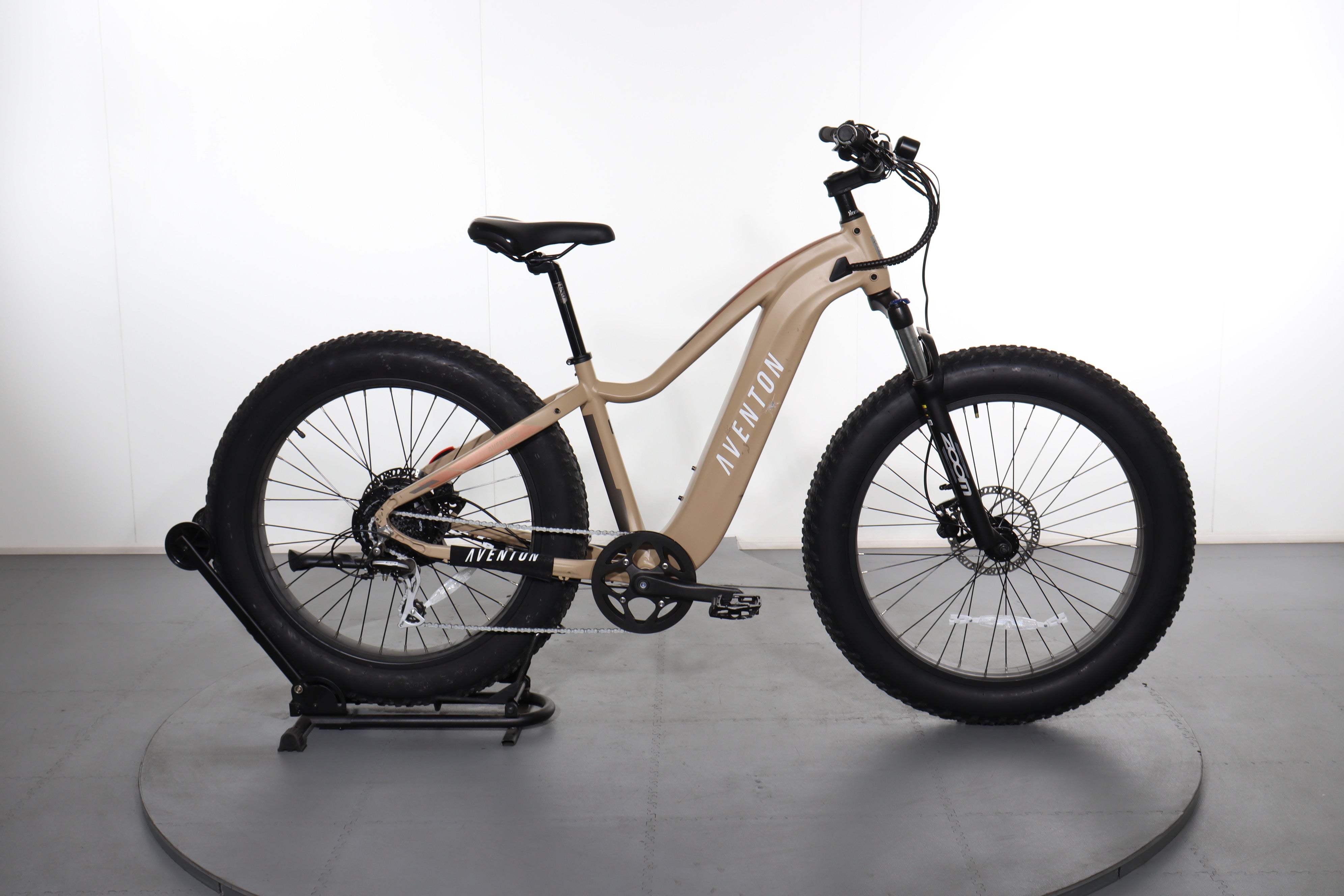 Aventon Aventure Vs Radrover Aventon Aventure E-bike Refurbished Upway