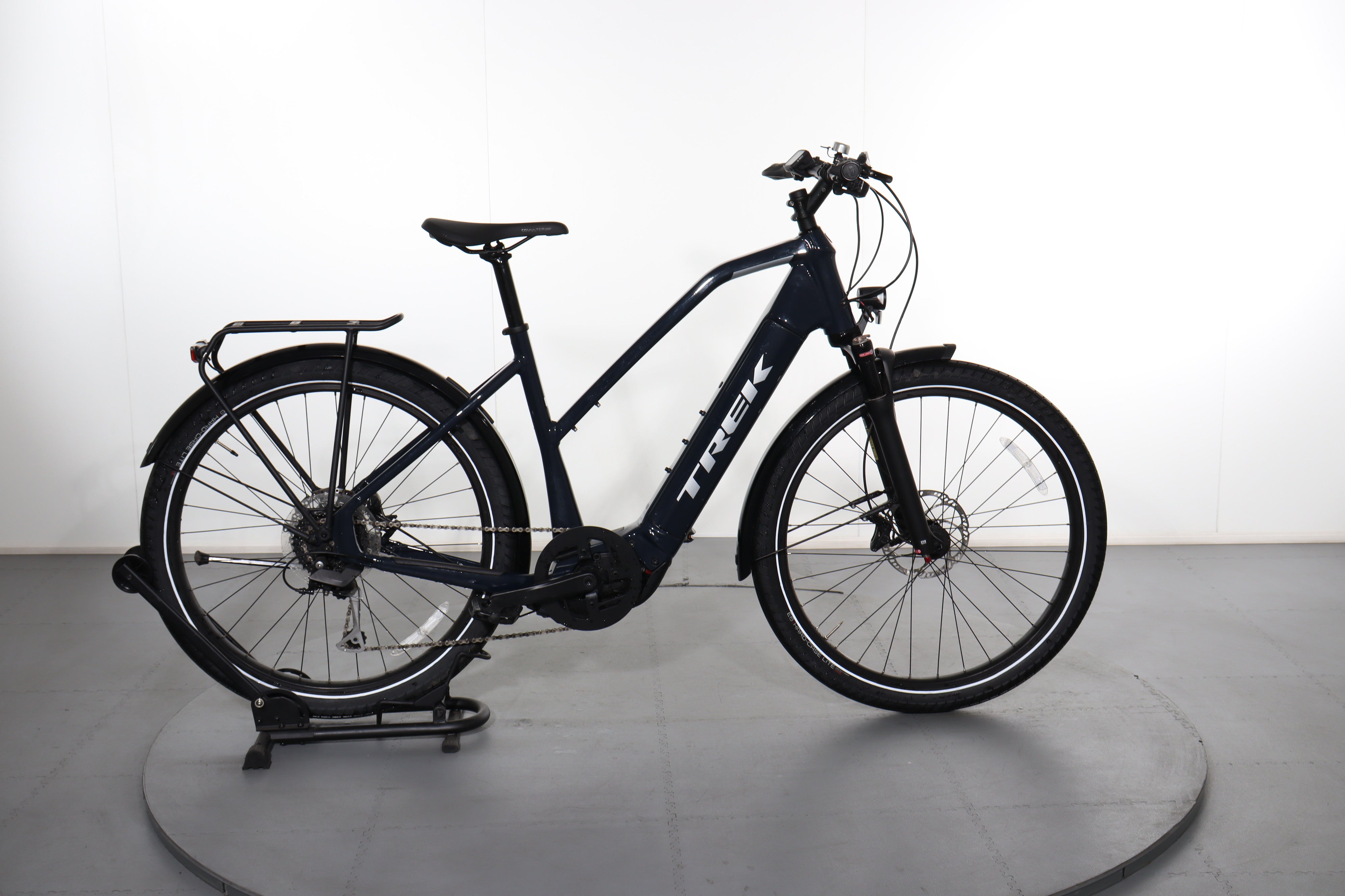 Certified Trek Allant +7 Lowstep e-bike | Upway