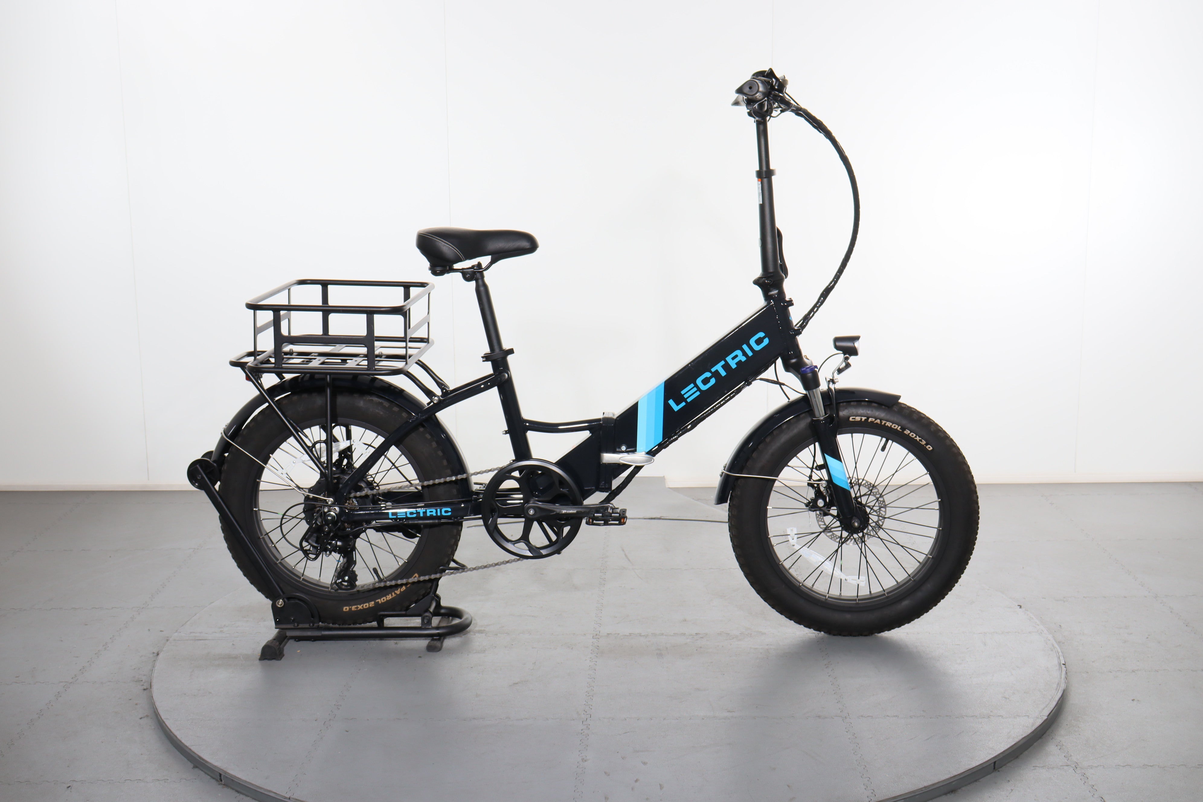 lectric xp folding electric bicycle 2.0 e-bike refurbished YETI Daytrip Packable Lunch weather and other conditions. Color:Sea Green Leather accessories