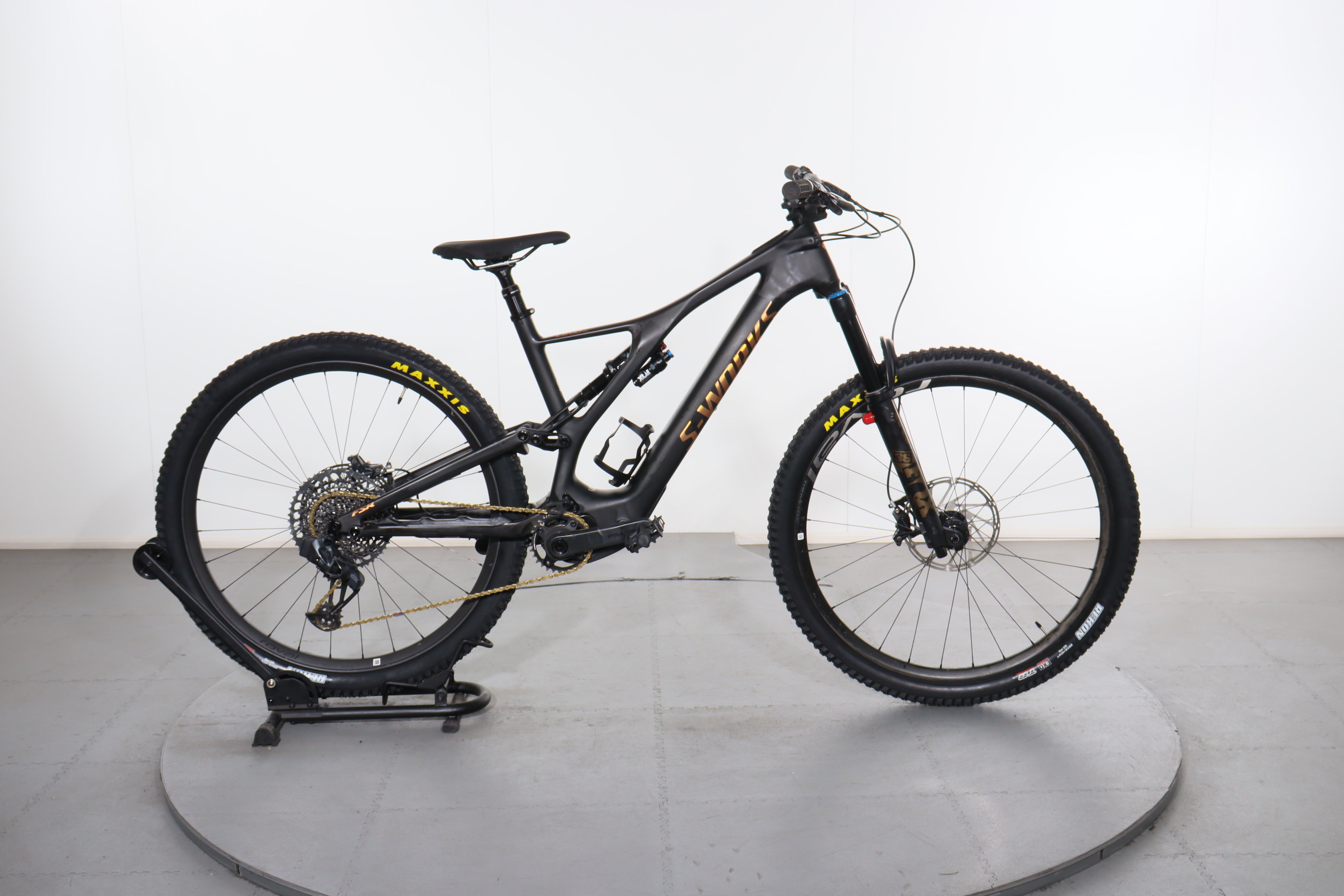 自転車本体 Specialized Turbo Levo SL expert carbon Turbo Levo SL Expert Carbon