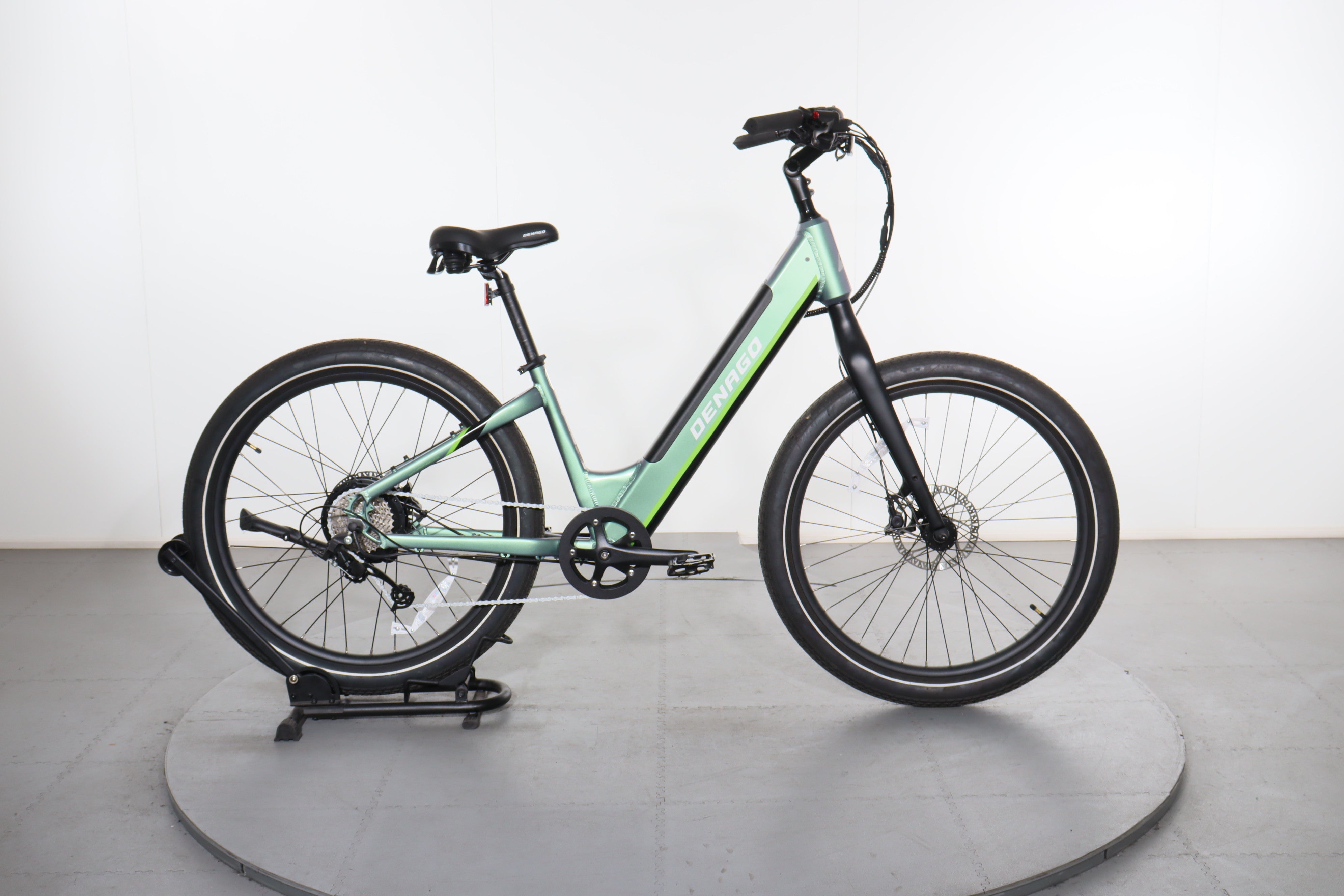 atrigo e citybike docgreen 28 Certified Denago City 2 e-bike