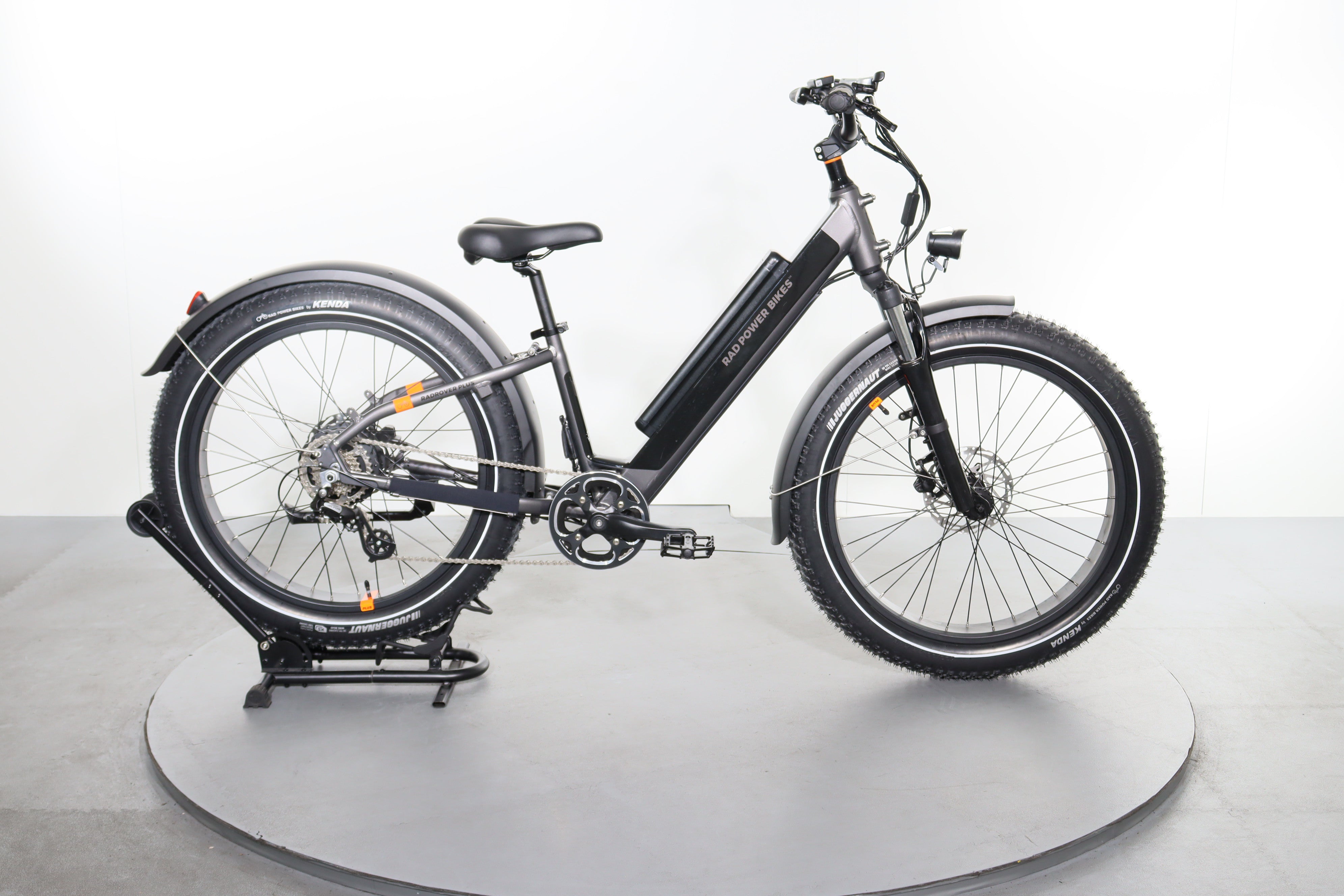 Fat Tire Aventure Vs Radrover Aventon - Main Image