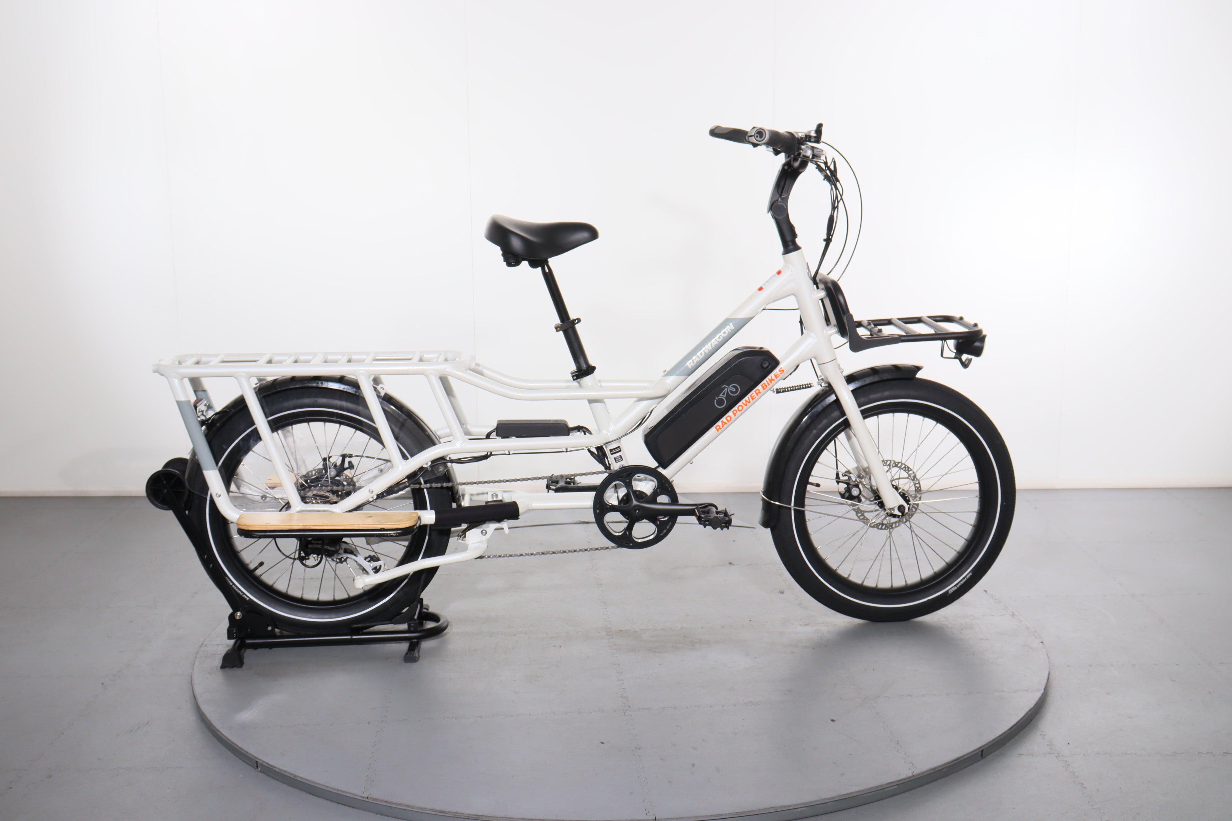 Certified Rad Power Bikes RadWagon e-bike Upway - Main Image
