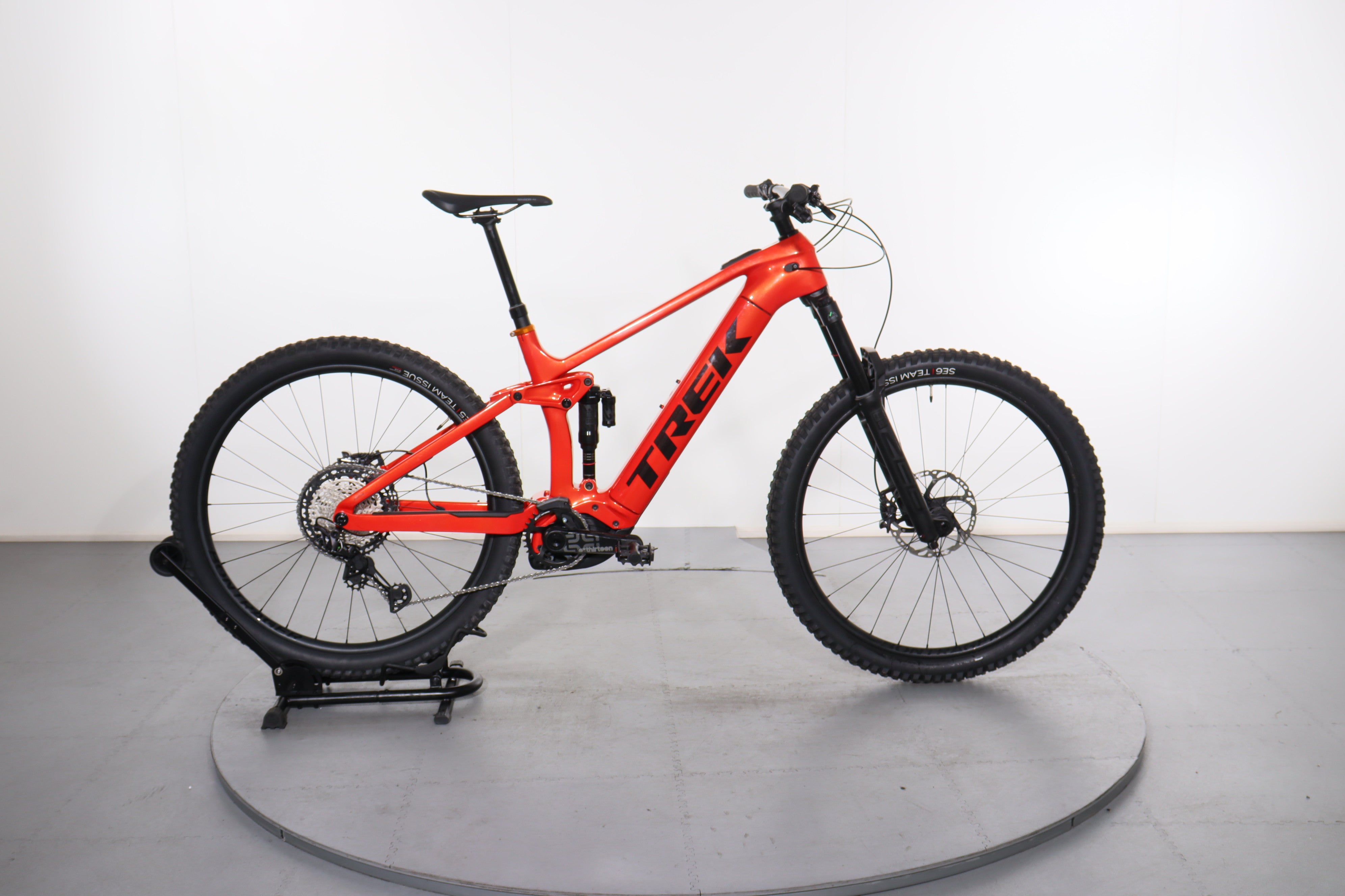 Certified Trek Rail 9.8 XT Gen 4 e-bike | Upway